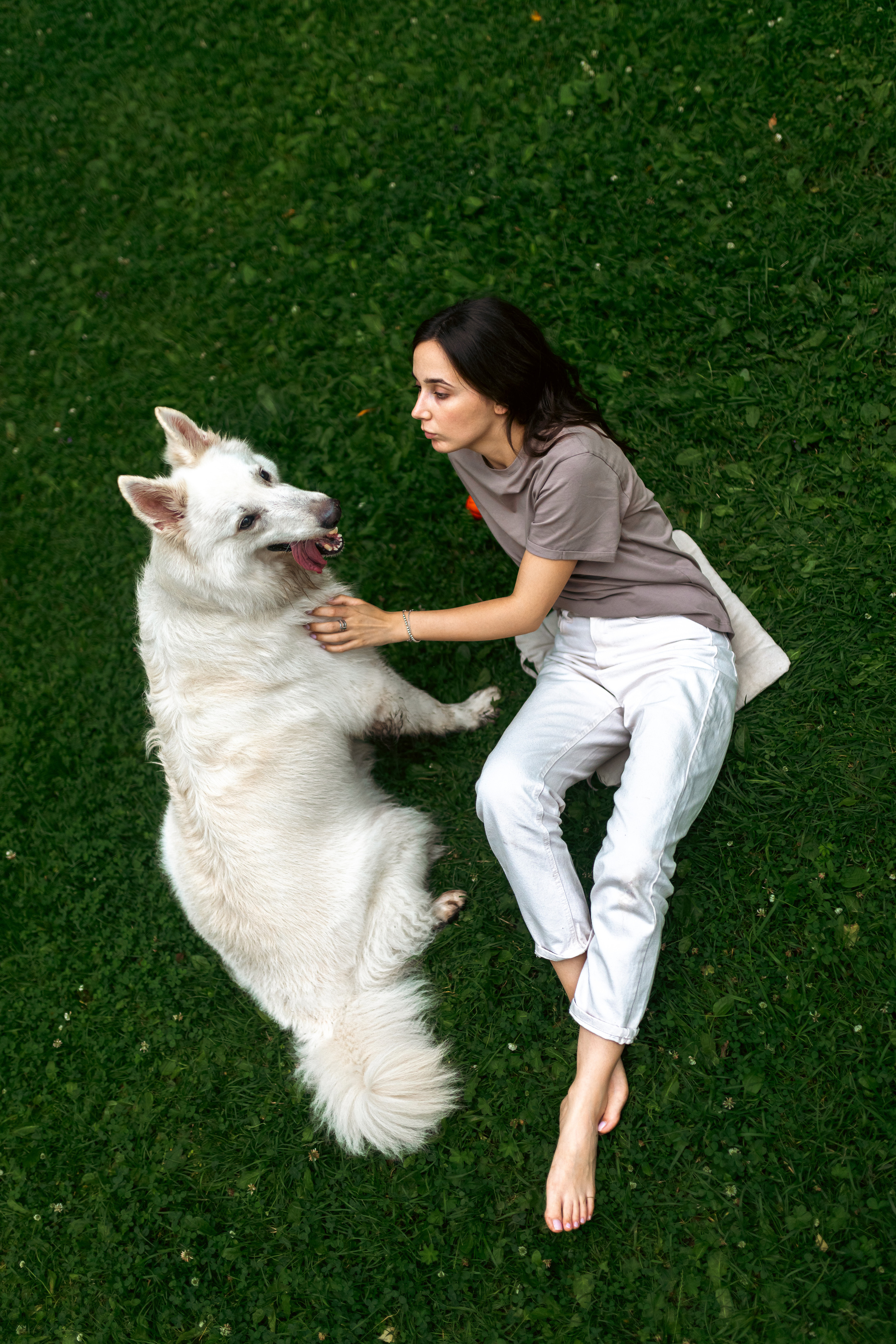 Ксения и Гримм. Фотограф, оператор Максим Кузнецов