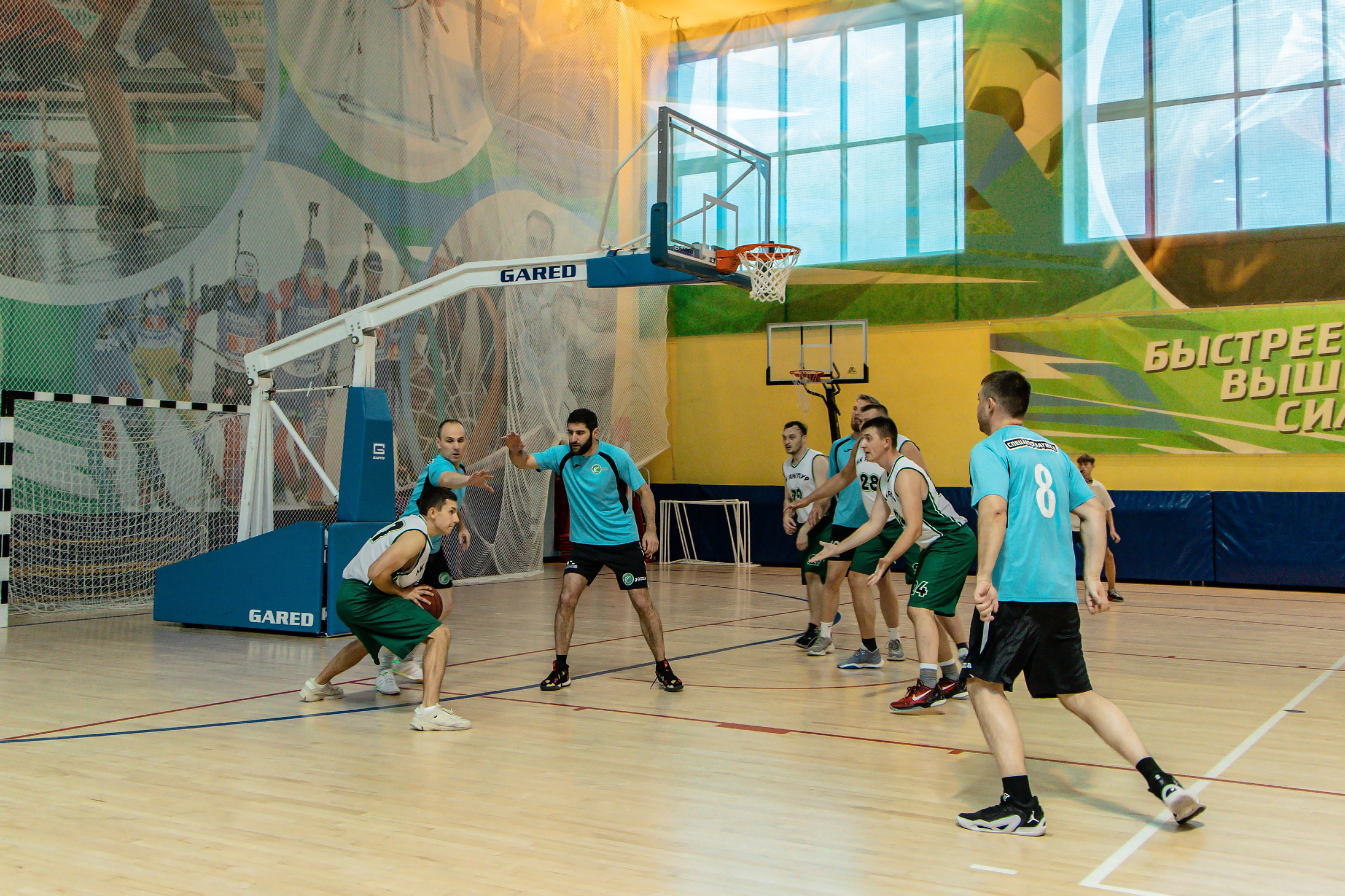 Соревнования по баскетболу в рамках городской спартакиады. Фотограф в Губкинском | Александра Артамонова