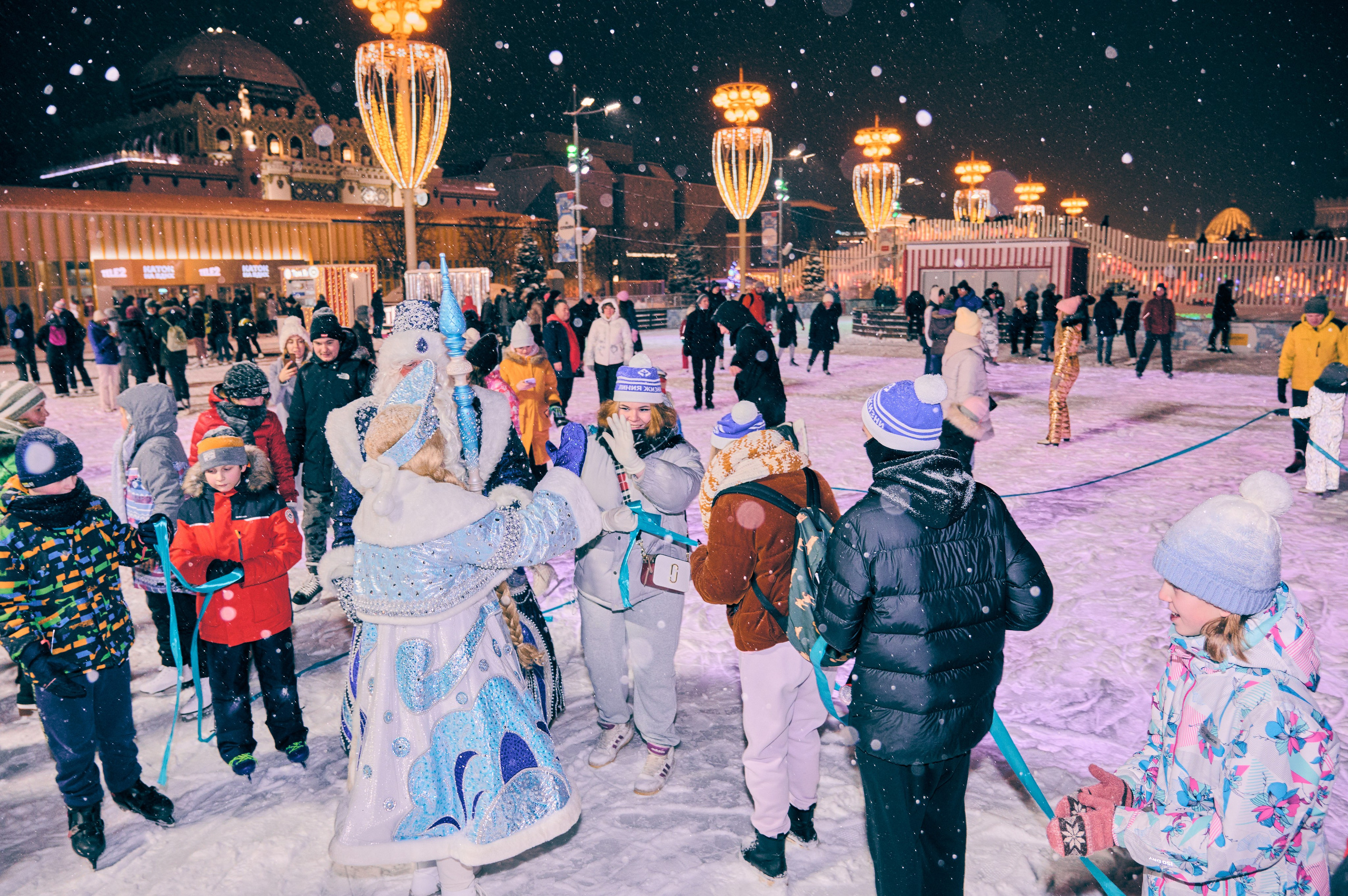 Линия жизни и Дед Мороз на ВДНХ. Никита Хохловский фото и видео продакшн