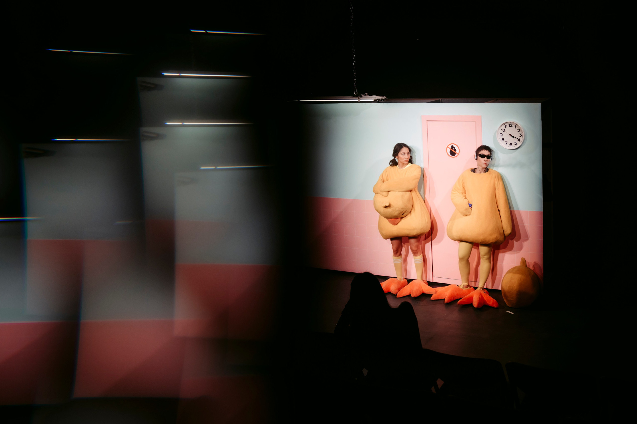 Затворник и Шестипалый. Главная