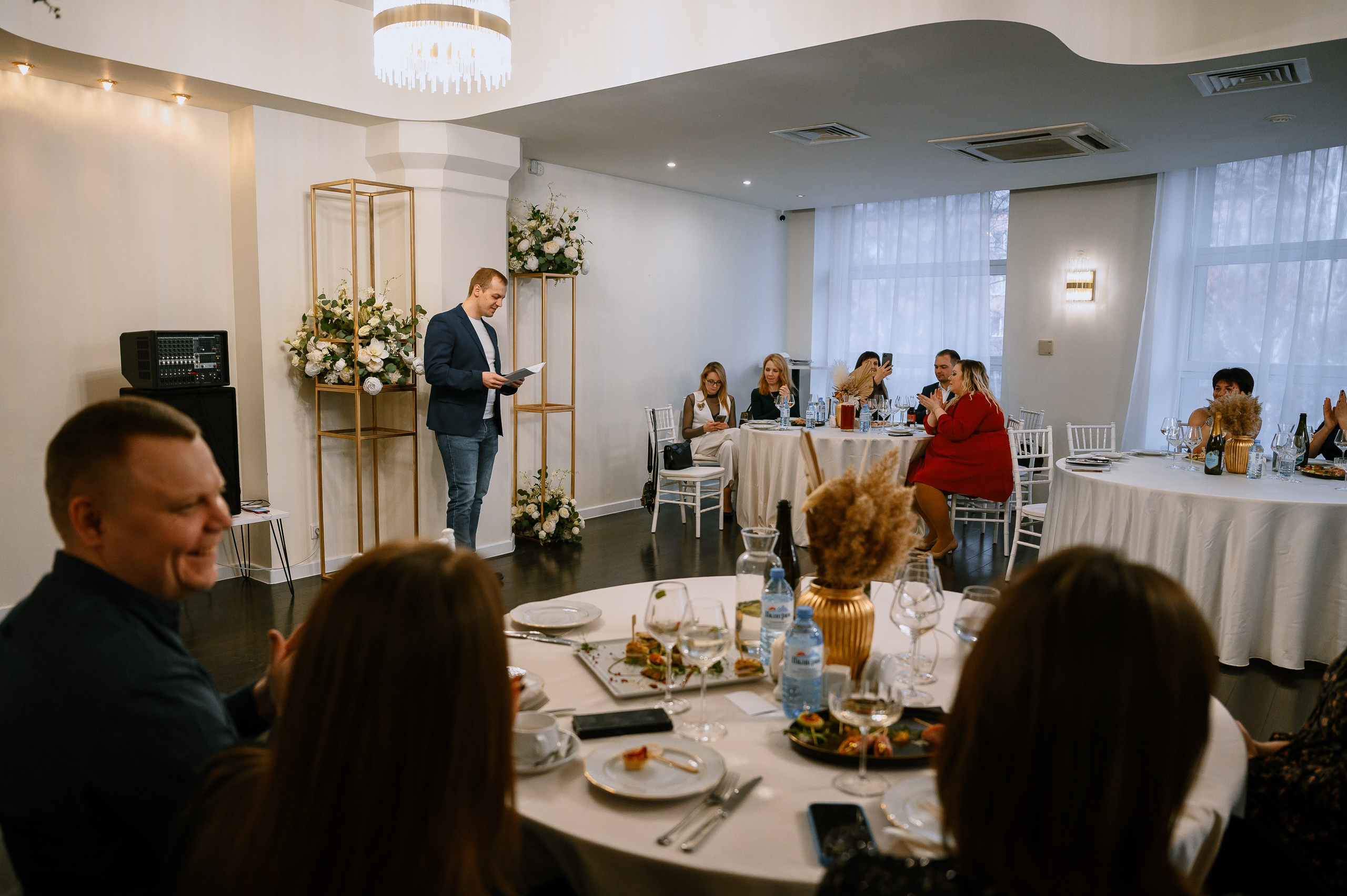 Поэтический вечер Ольги Любимовой. Свадебный и просто хороший фотограф в Челябинске