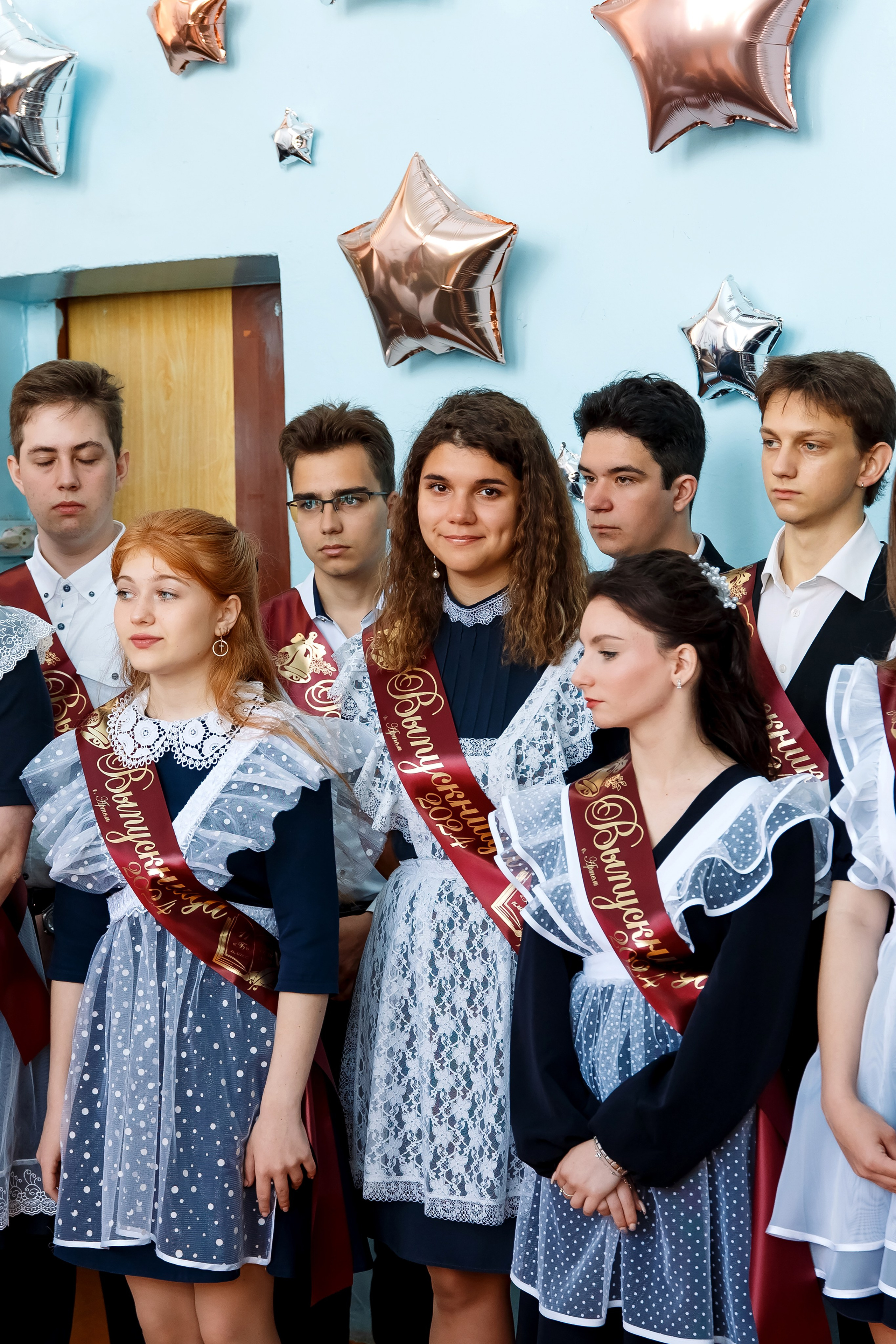 11 класс Последний звонок. Фотограф Любовь Корниенко, Примоский край