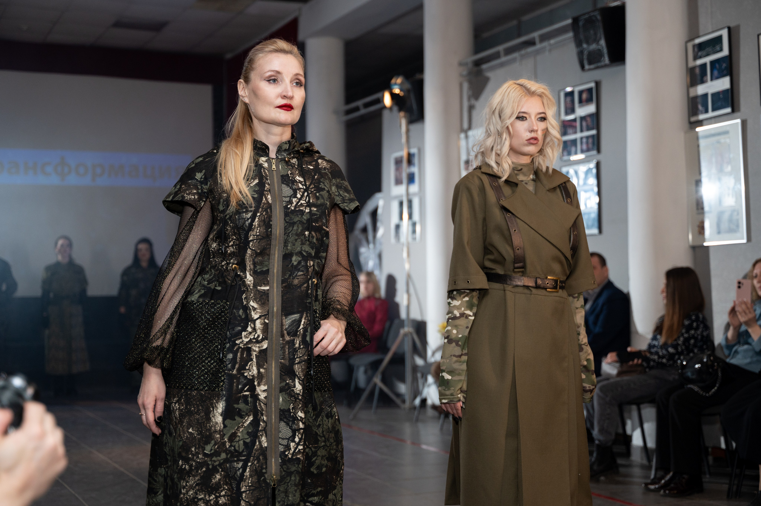 Закрытый показ милитари «Своя трансформация» дизайнера Юлии Бойченко | 24.04.2025. Фотограф в Омске Елизавета Кириллова