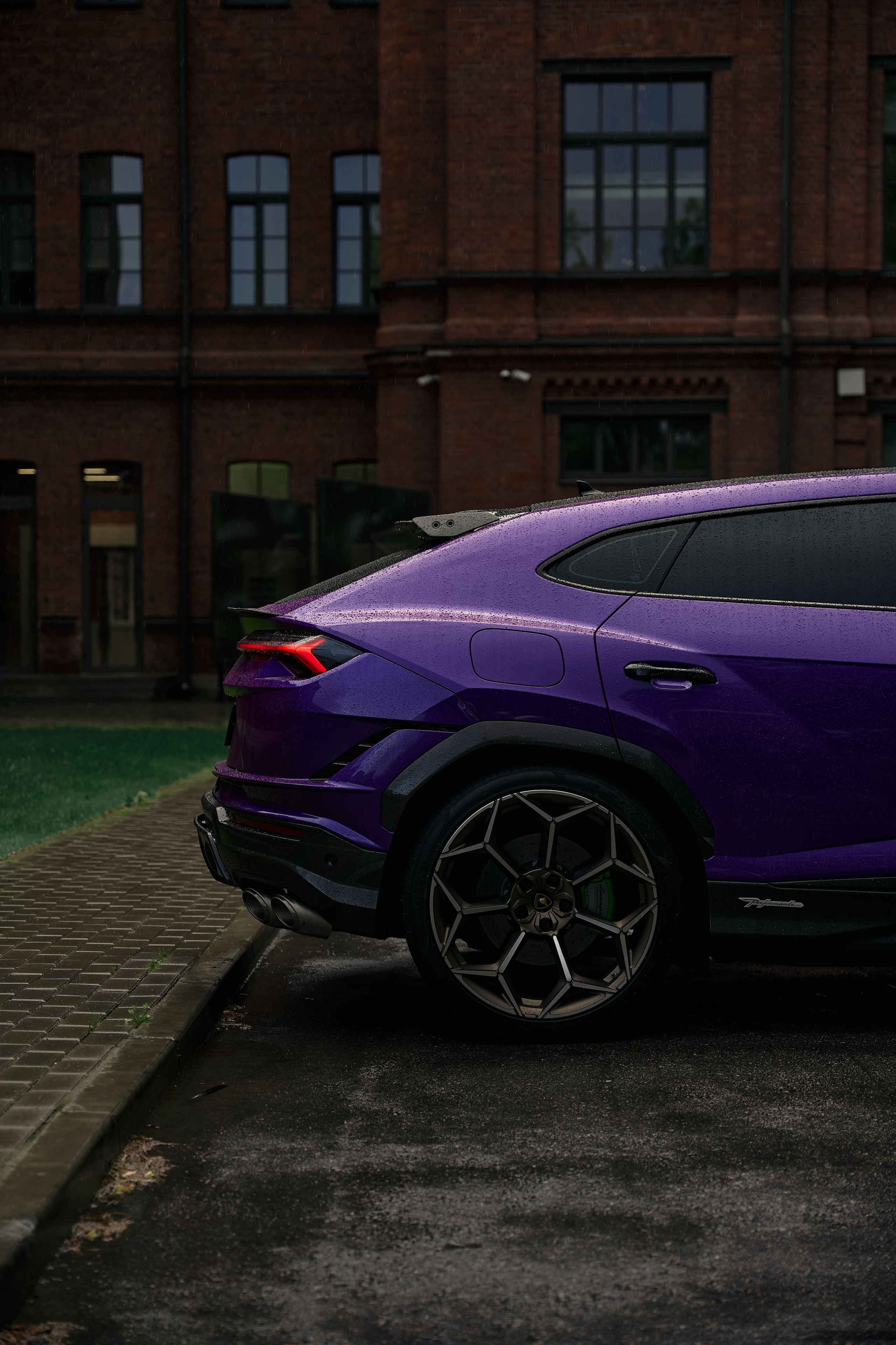 Автомобили