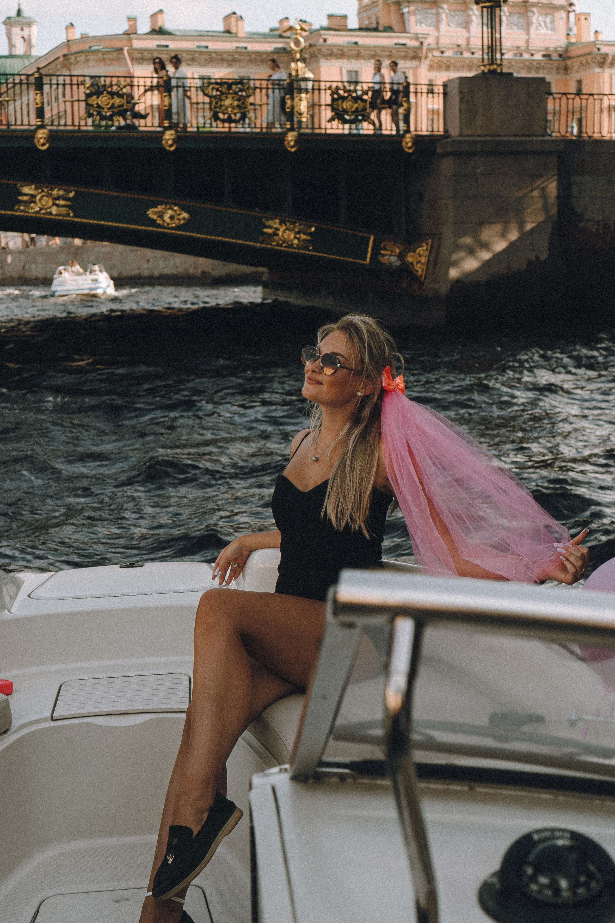 ДЕВИЧНИК НА КАТЕРЕ. Профессиональный фотограф, Санкт-Петербург — Виктория Богомолова