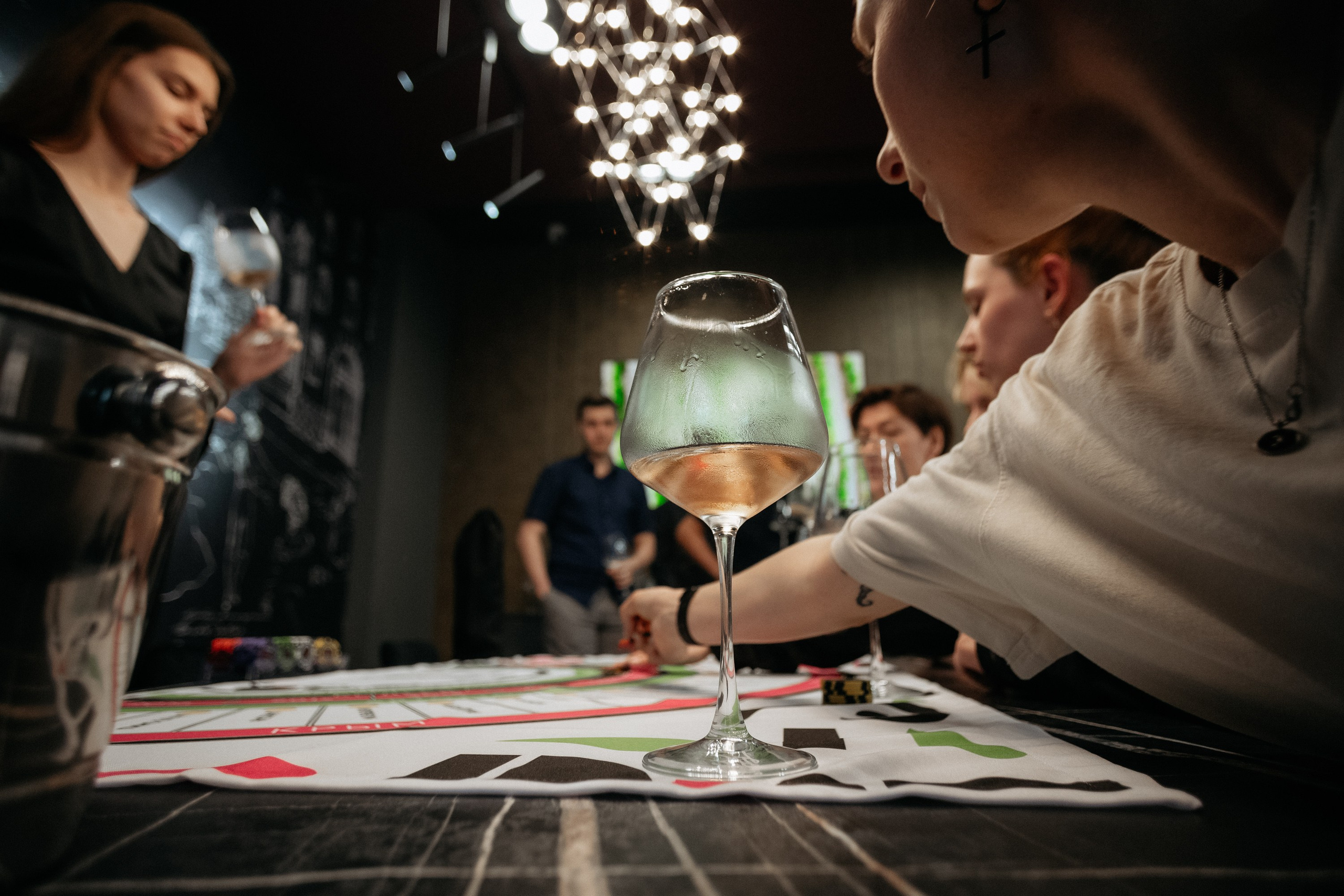 BY SIMPLE ВИНОТЕКА — ОТКРЫТИЕ. СВОИ. ФОТООТЧЕТЫ-СОБЫТИЯ-МЕСТА