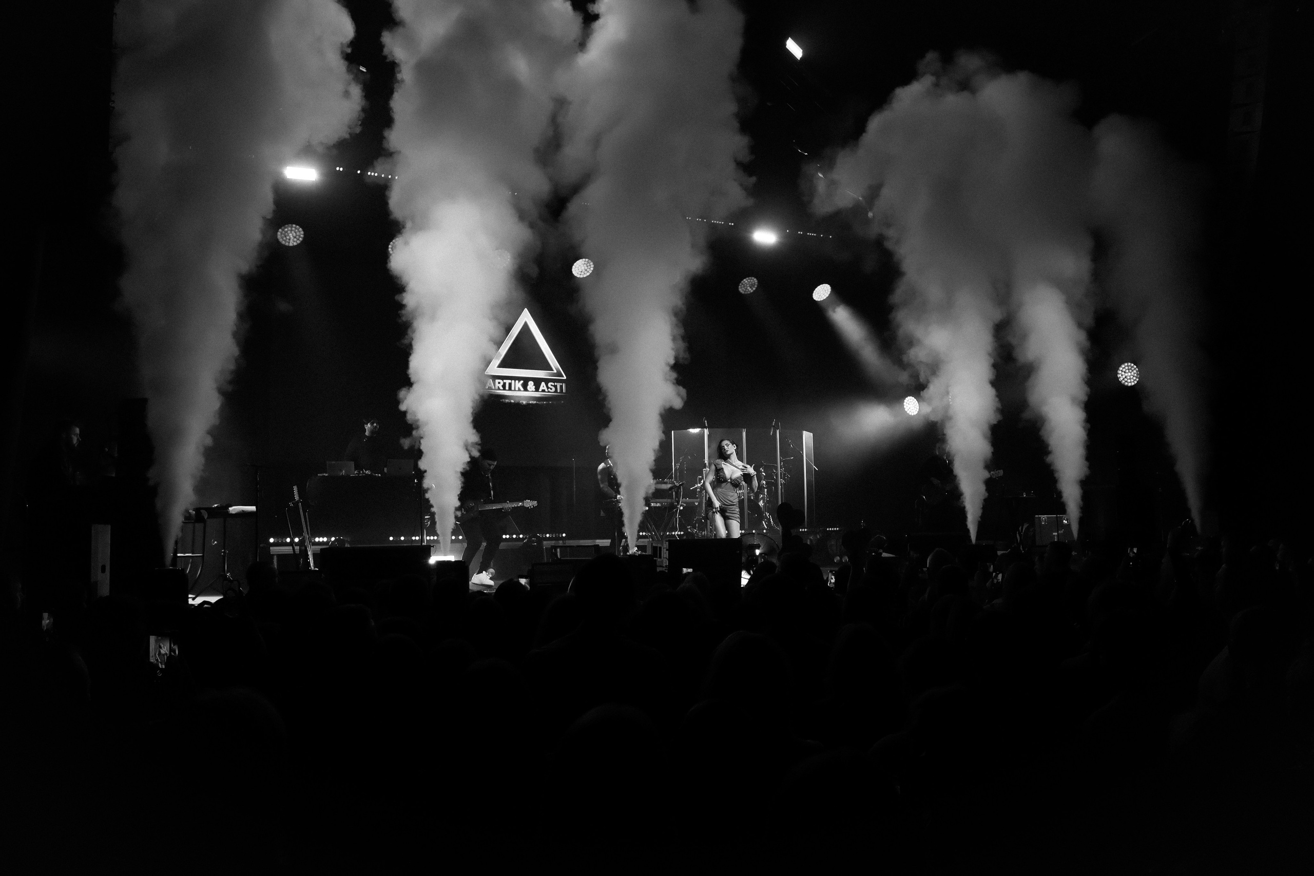 SEVILLE (солистка группы ARTIK & ASTI). Профессиональный фотограф в Новосибирске Белоновский Павел