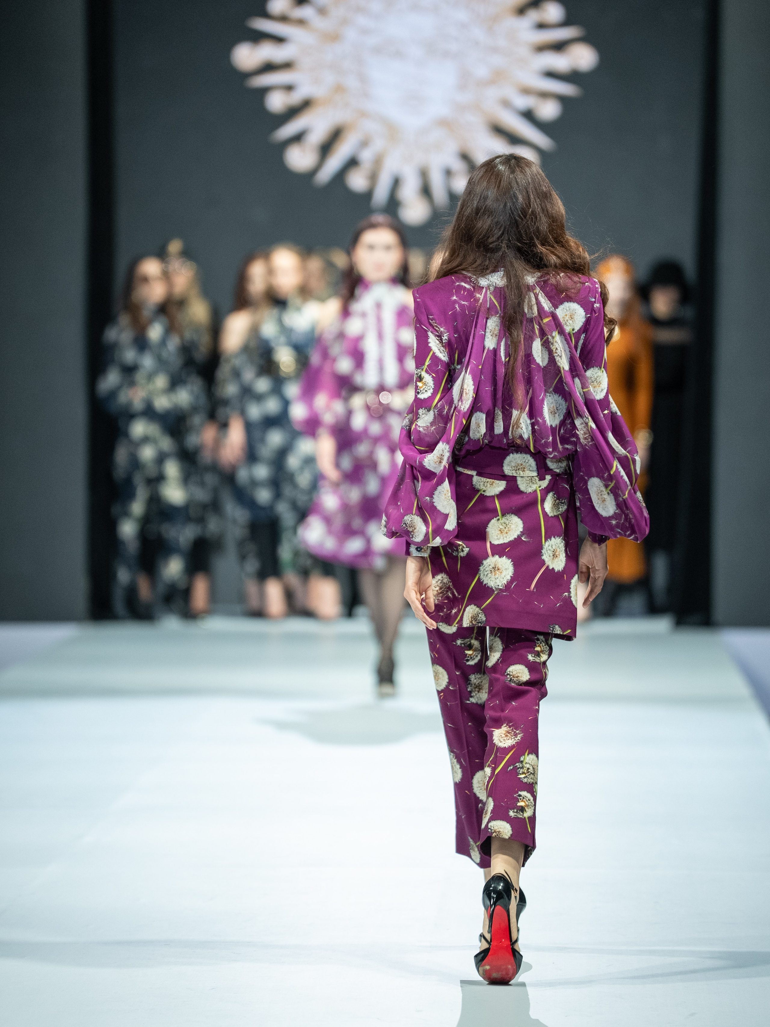 EURASIAN FASHION WEEK Sun Sergio. Сайт Алматинского НЮ АРТ, будуар и фэшн фотографа Дениса Карпенко