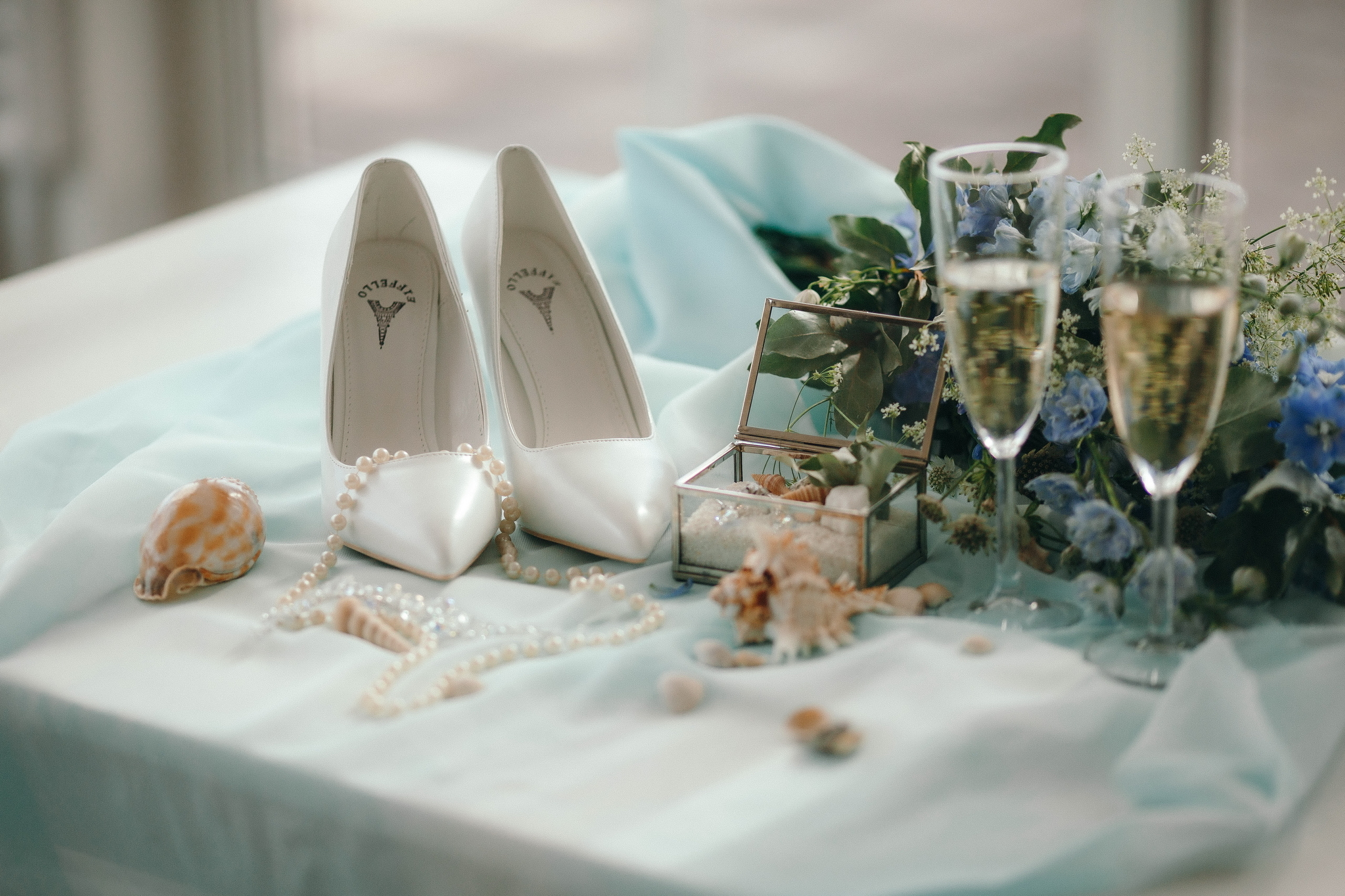 Свадебная фотосессия в Яхт клубе Дондавид в Москве