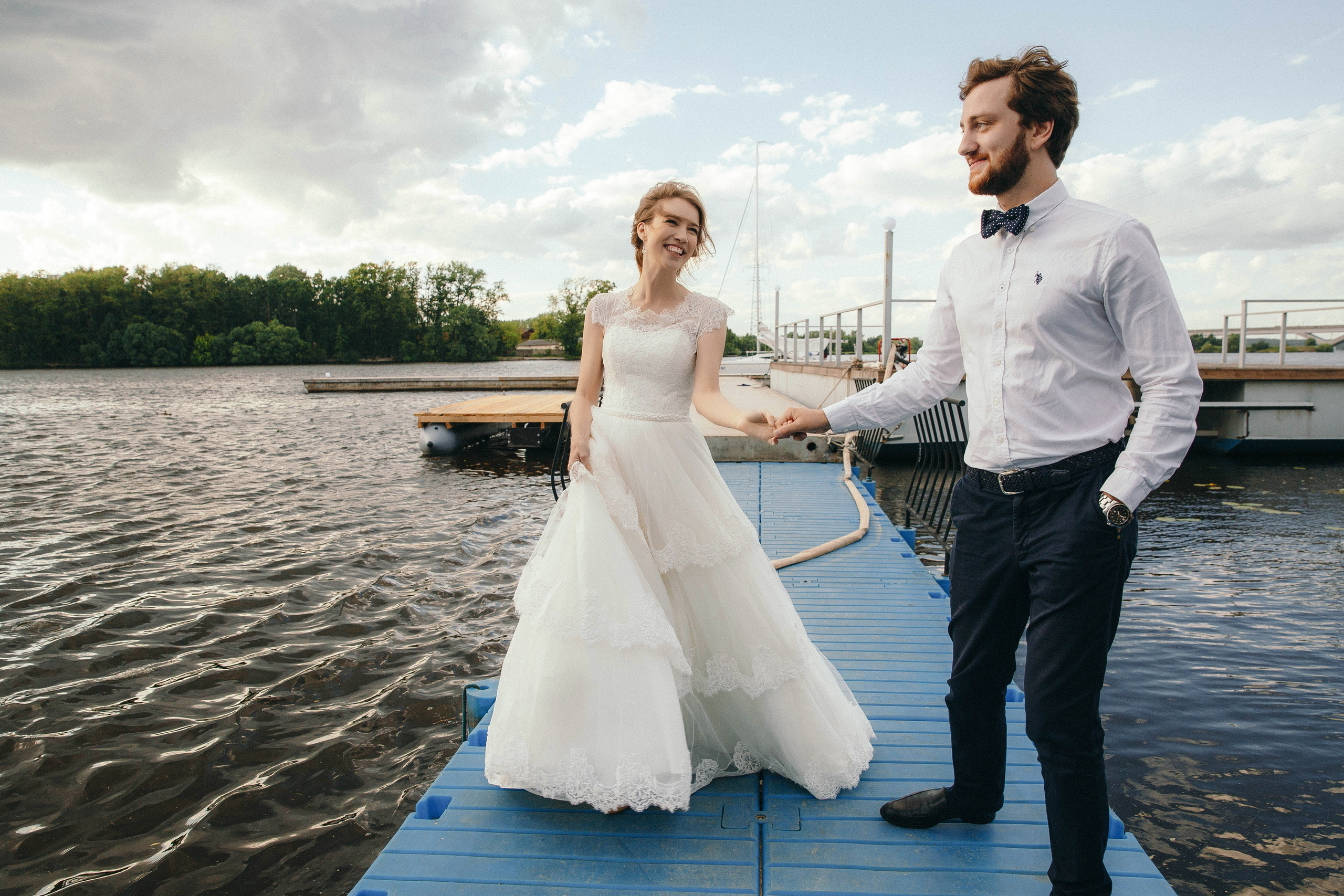 Свадебная фотосессия в Яхт клубе Дондавид в Москве