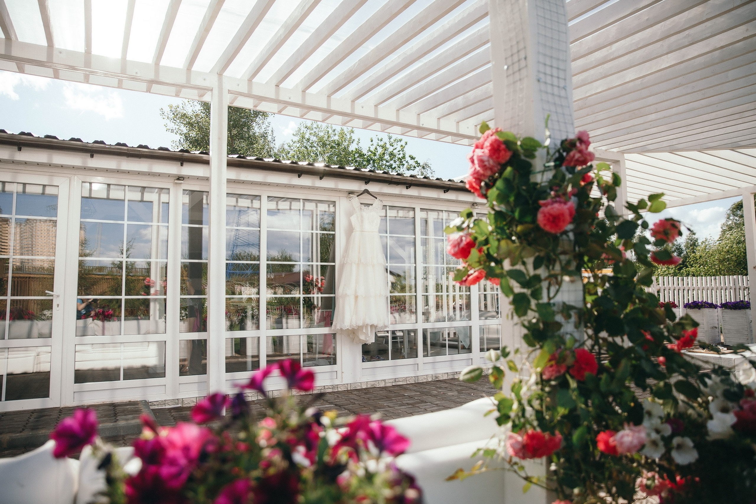 Свадебная фотосессия в Яхт клубе Дондавид в Москве