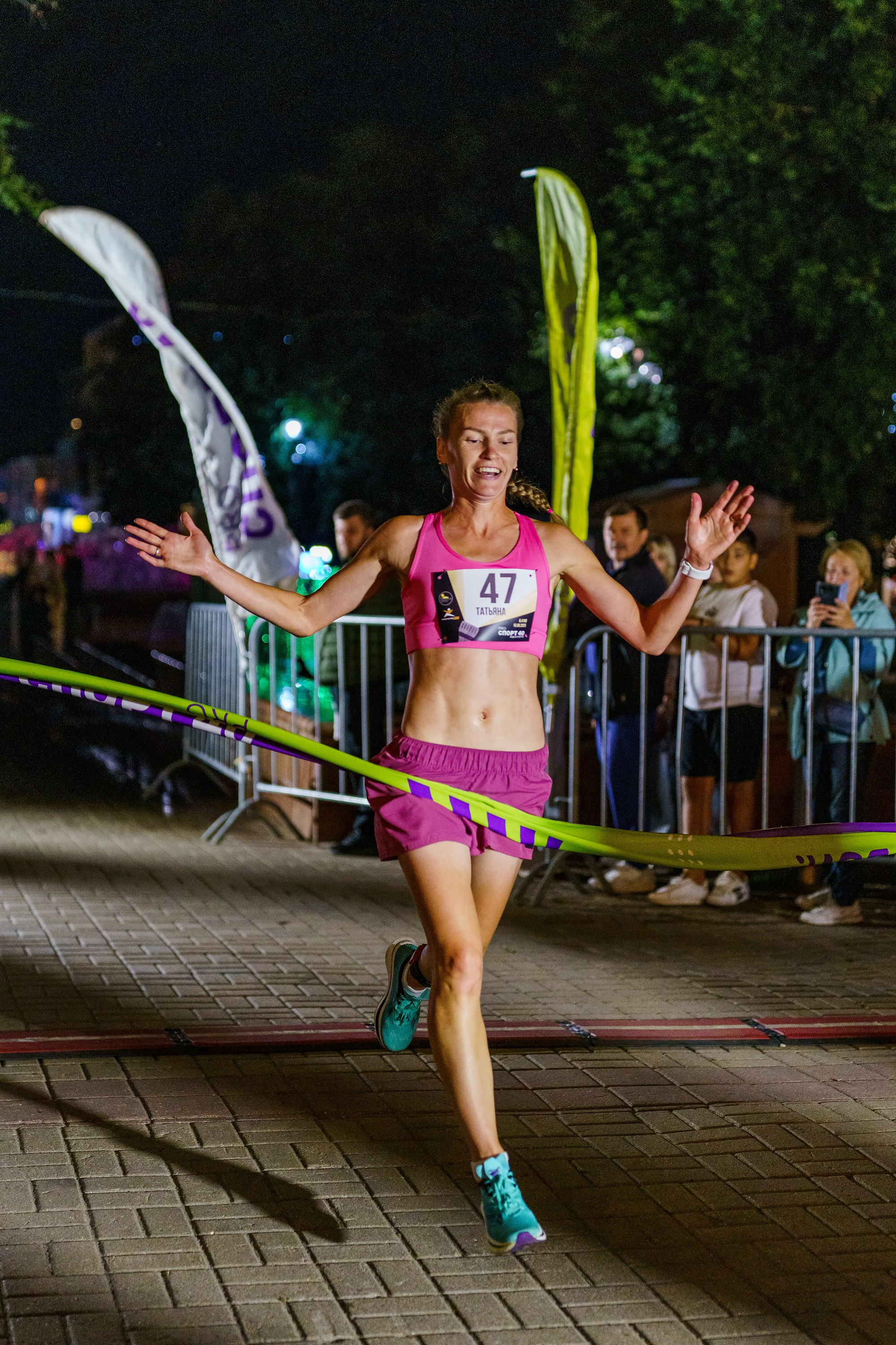 Фотографии Забег «Калуга ночь» 2025. Фотограф спортивные события, недвижимость, турбизнес