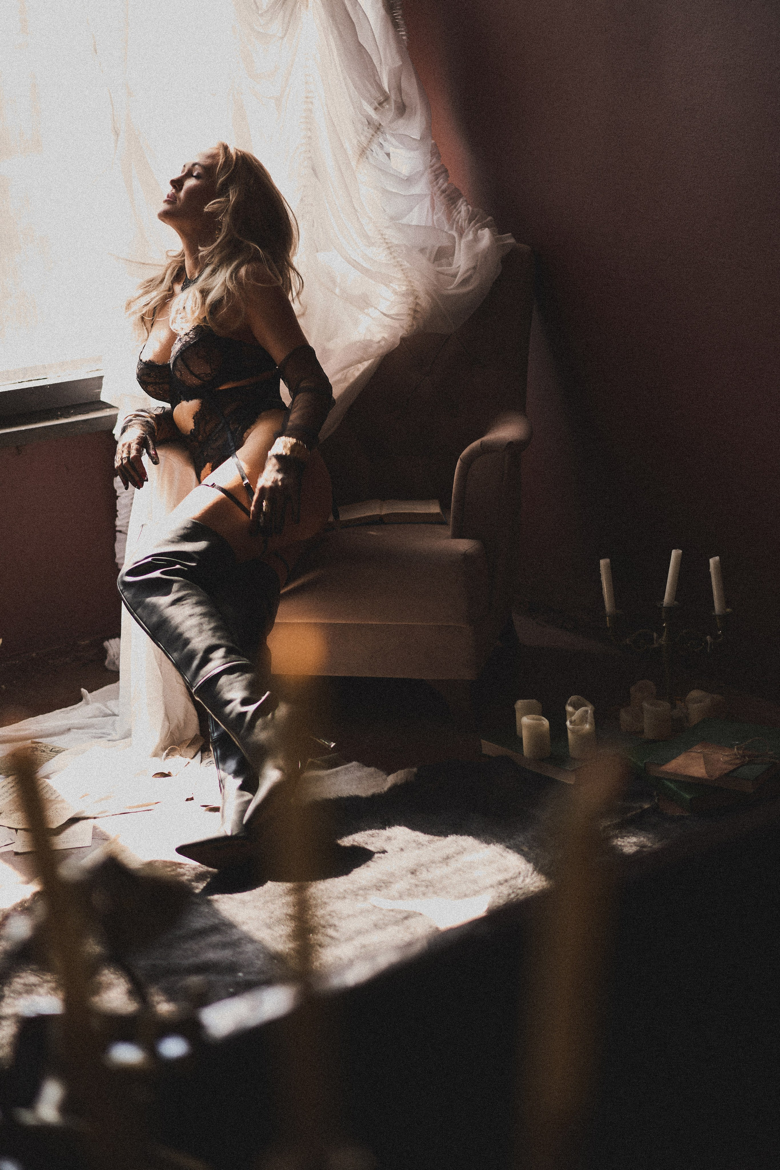 Фотосессия будуар в студии. Фотограф Екатеринбург Кокшарова Александра