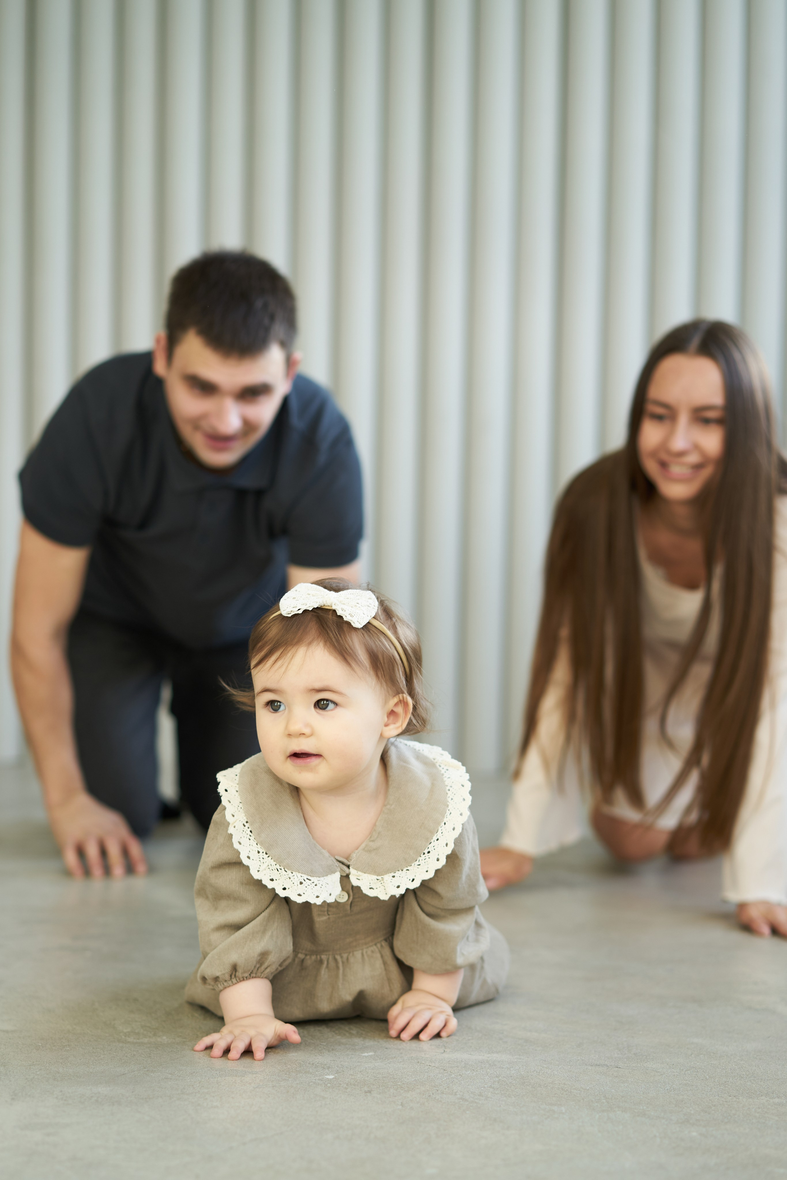 Семейная фотосессия в студии. Фотограф Екатеринбург Кокшарова Александра