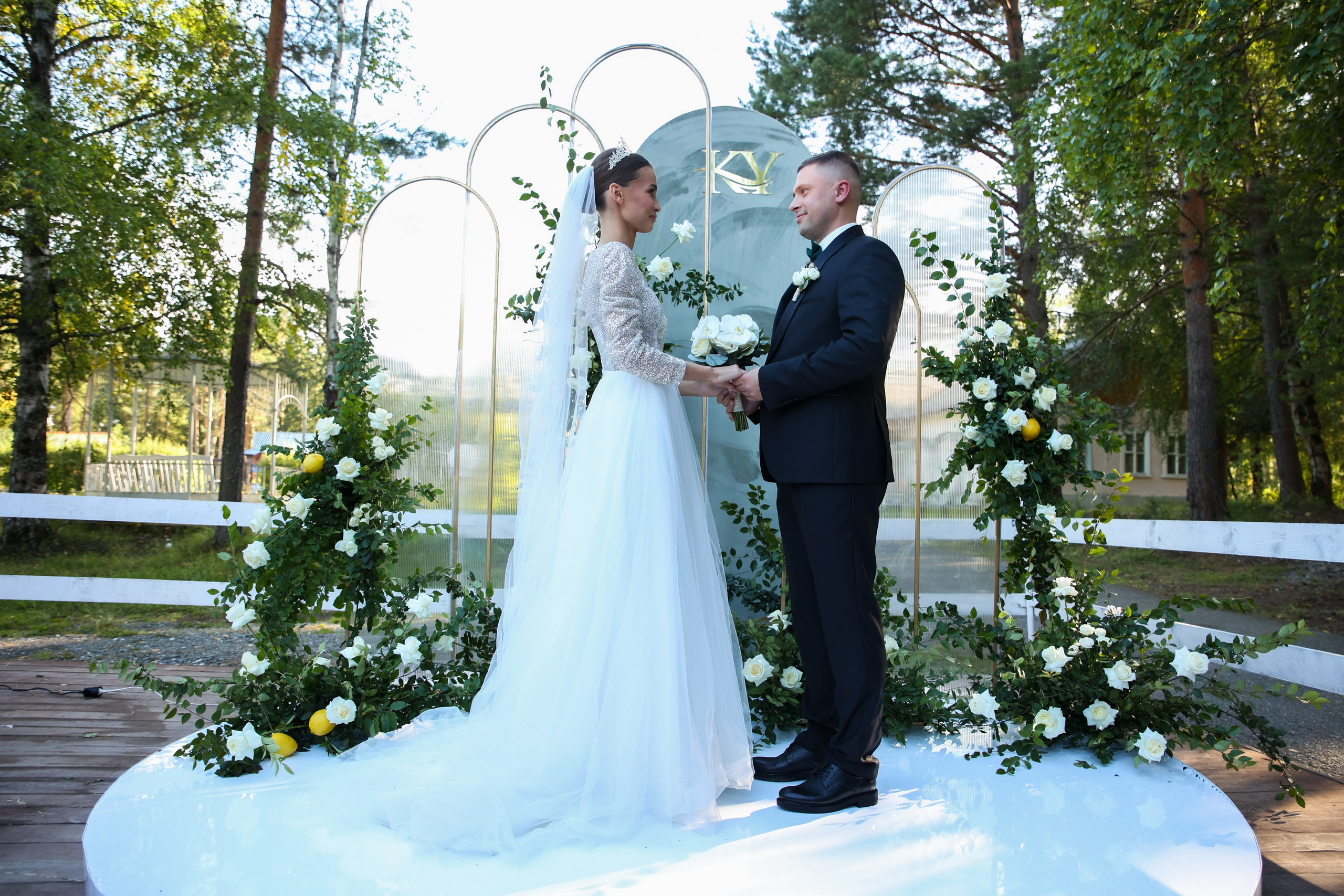 Константин и Яна. Свадебный организатор координатор Екатеринбург Серов Дарья Окишева
