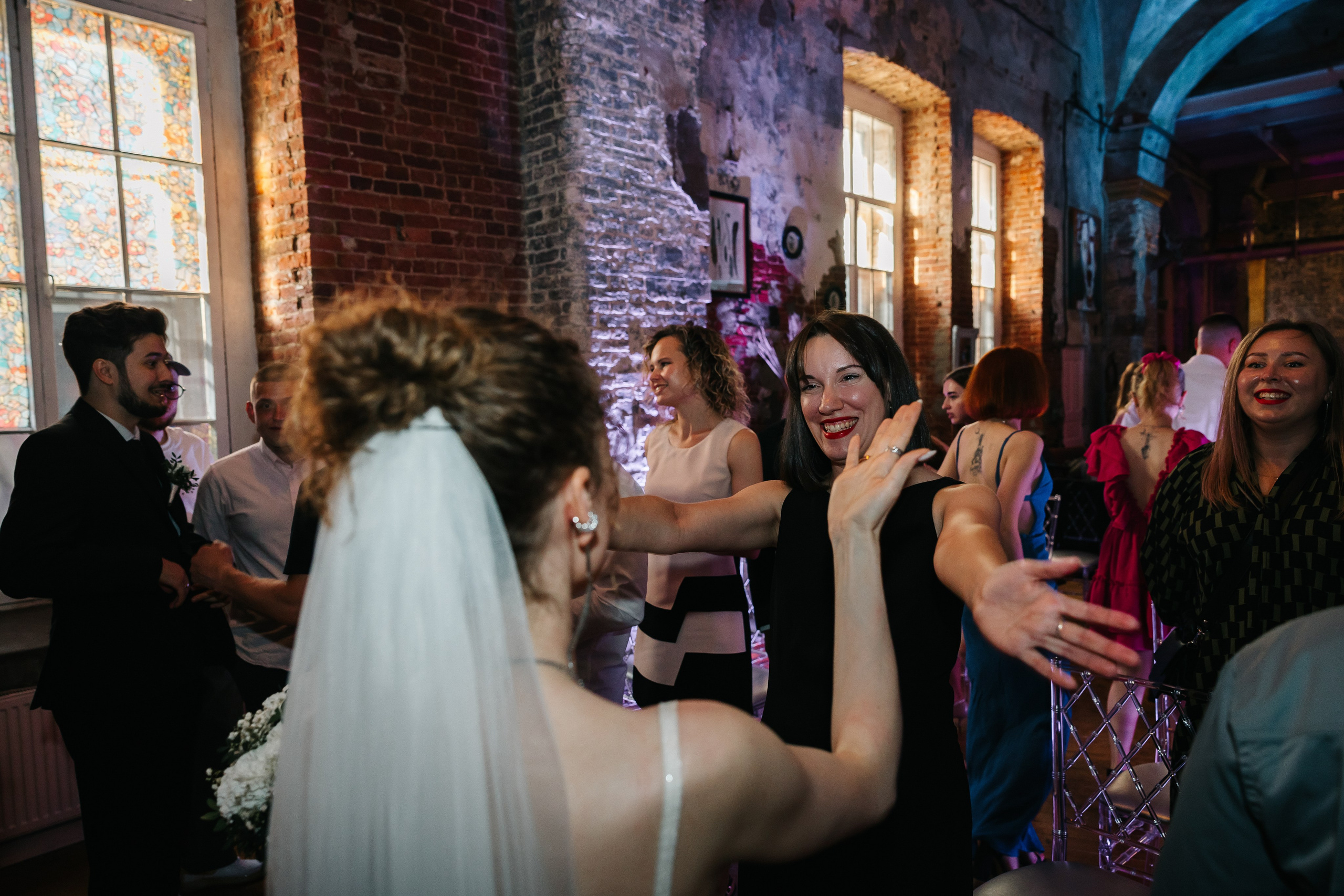 АВГУСТ | Дворец № 2 Парк Екатерингоф, Фуршет. Свадебный фотограф в Санкт-Петербурге Полина Корзухина