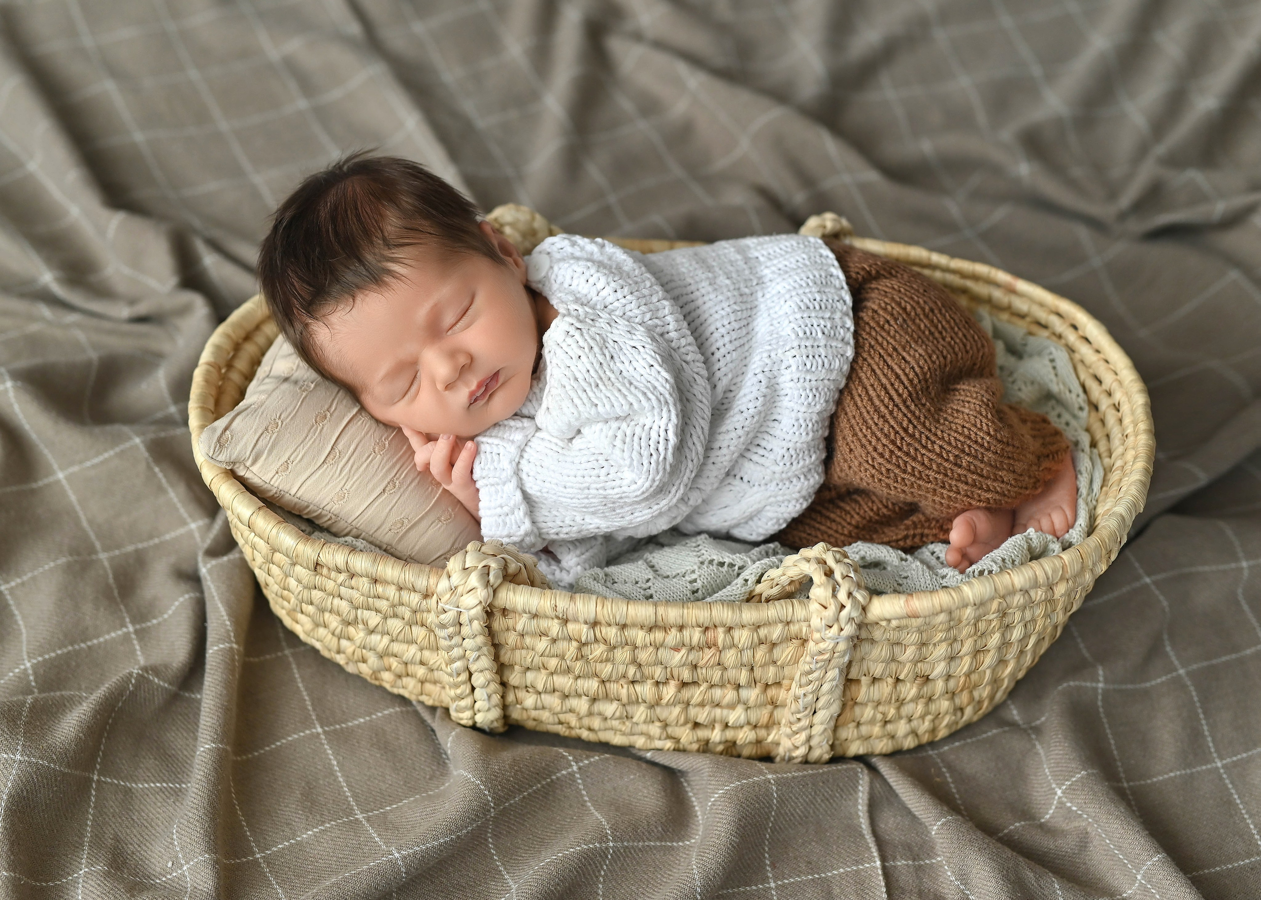 Лайфстайл с элементами ньюборн. Фотограф новорождённых малышей в Краснодаре Татьяна Нагорная