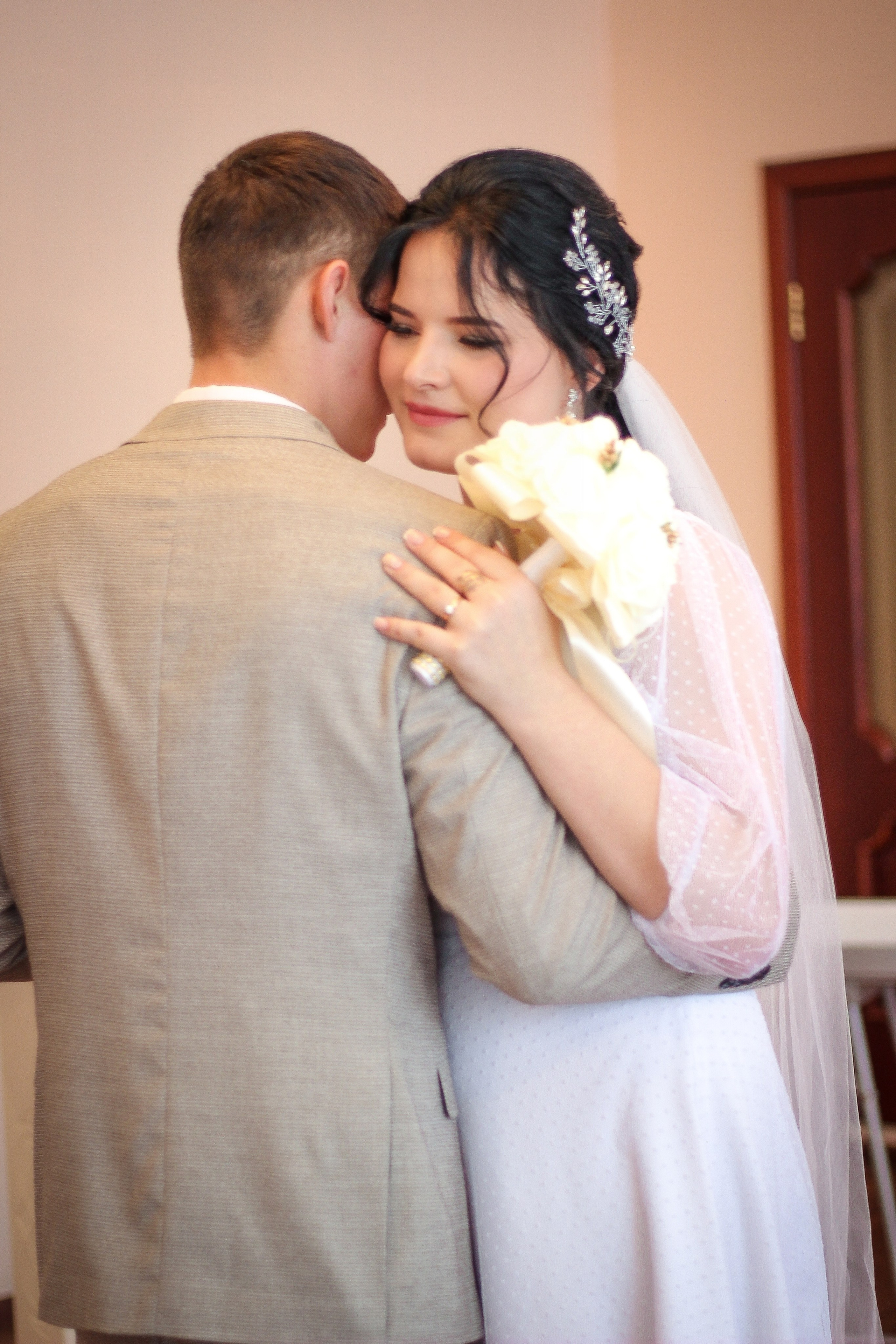 Свадебные фотосессии Барнаул/ Алейск. Выпускные альбомы для школ и Детских садов в Барнауле /Выпускные/Свадебные/Детские/Семейные и др. виды съёмок /Фотограф Вера Валейко