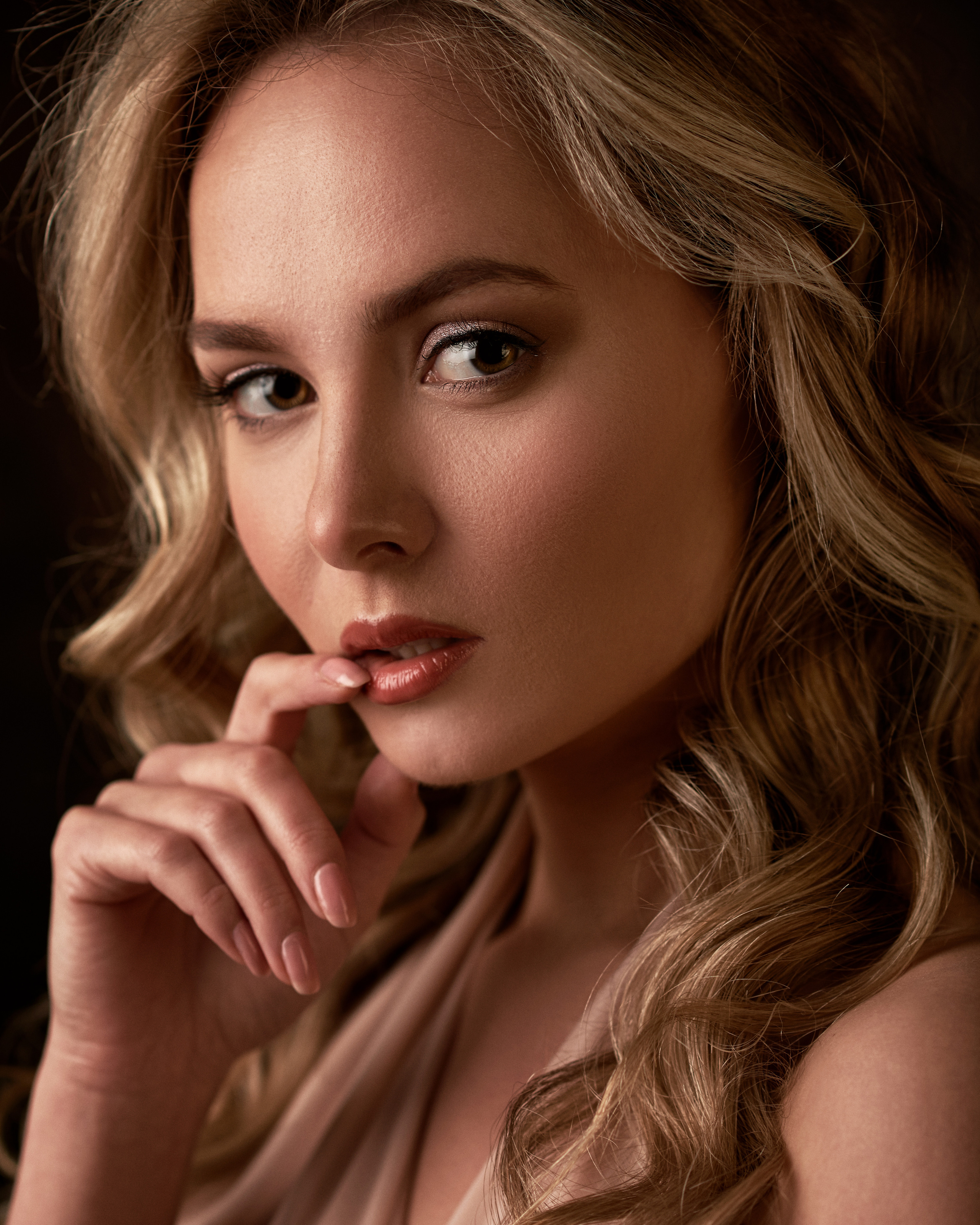 Классический женский портрет. Макс Пыжик портретный фотограф в Москве