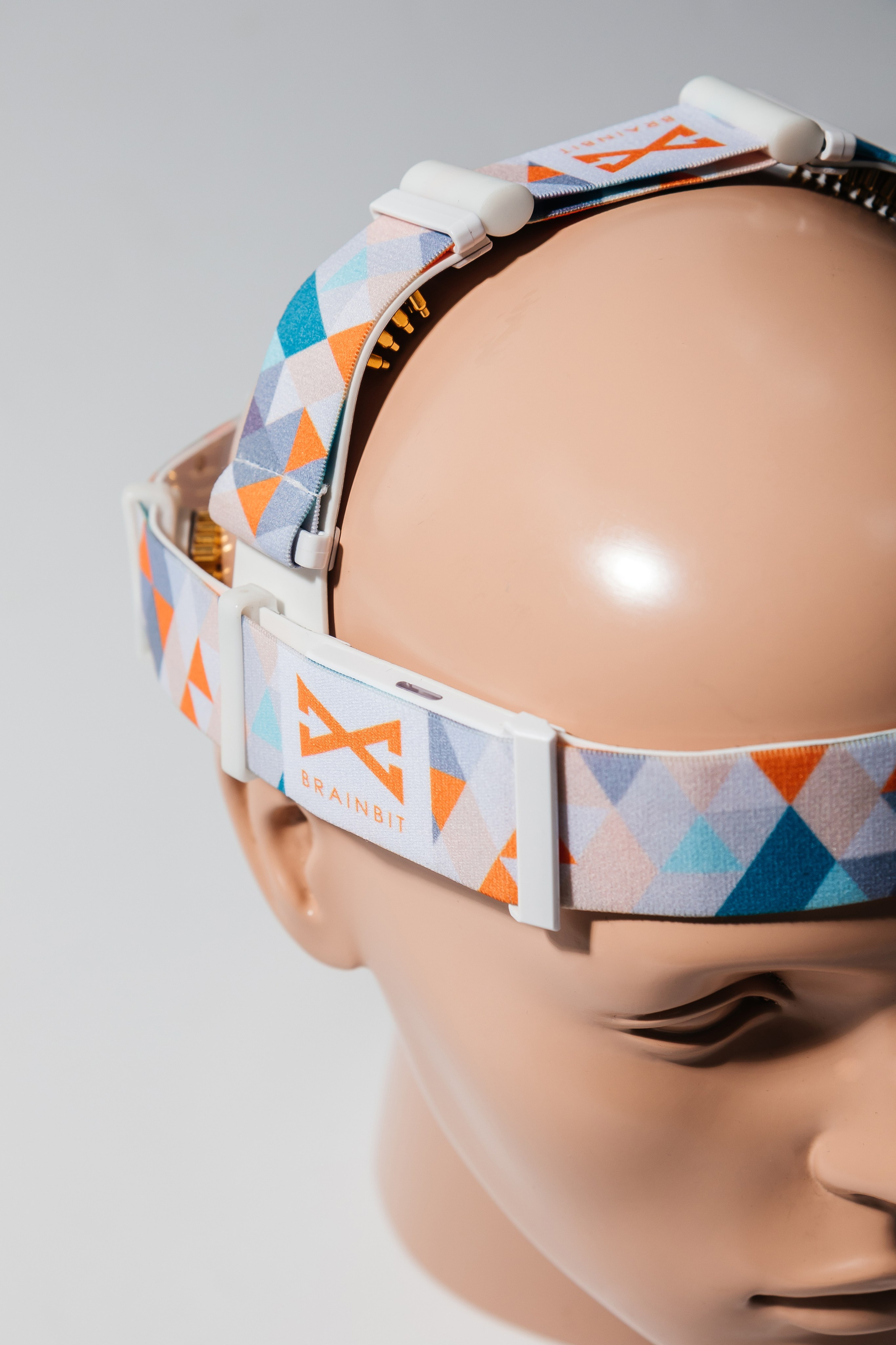 НЕЙРОТЕХ Прибор 2. Фотограф Александр Бигари