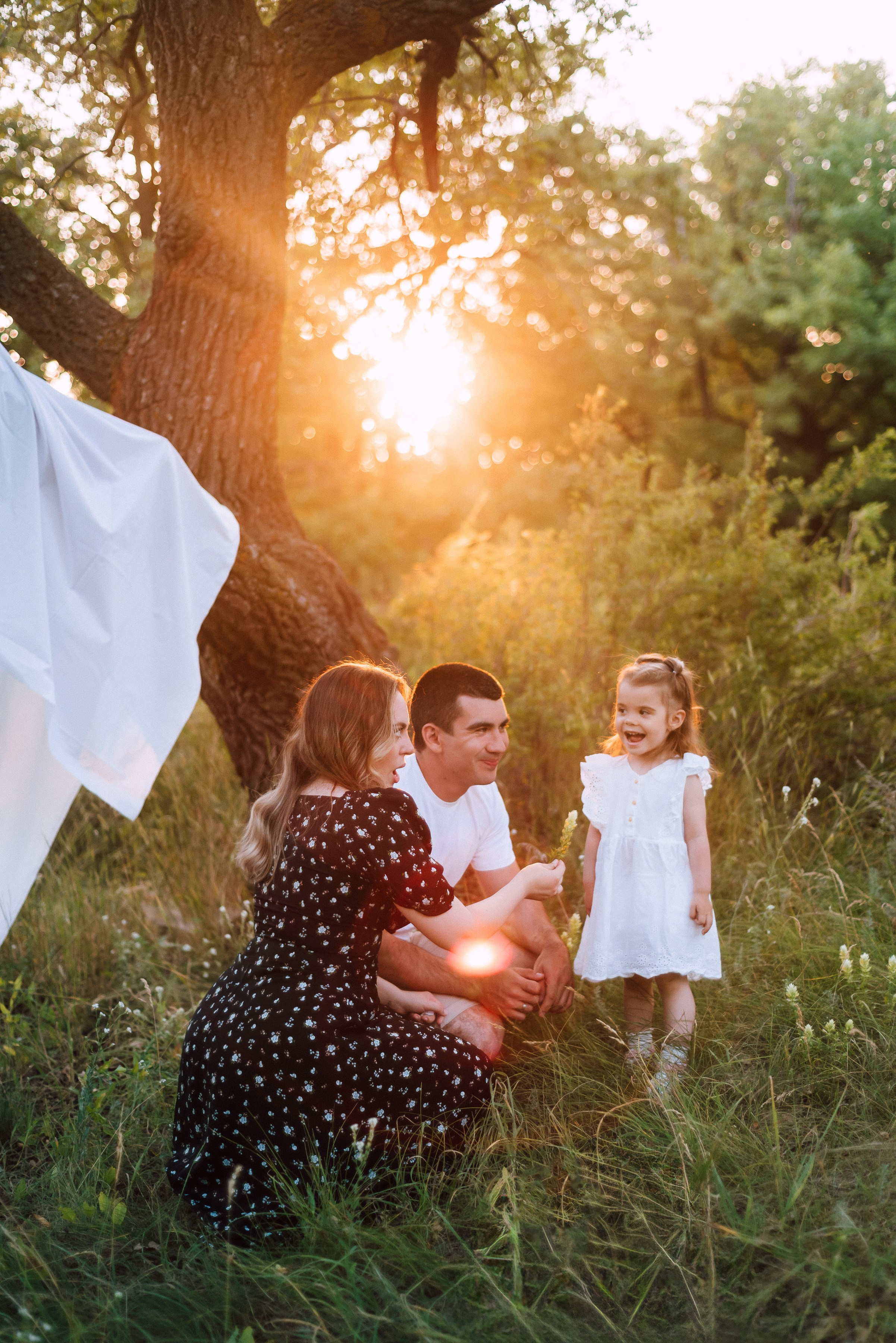 Вечерняя прогулка в лесу. Свадебный и контент- фотограф в Тольятти, Самаре, Москве Яна Уруева