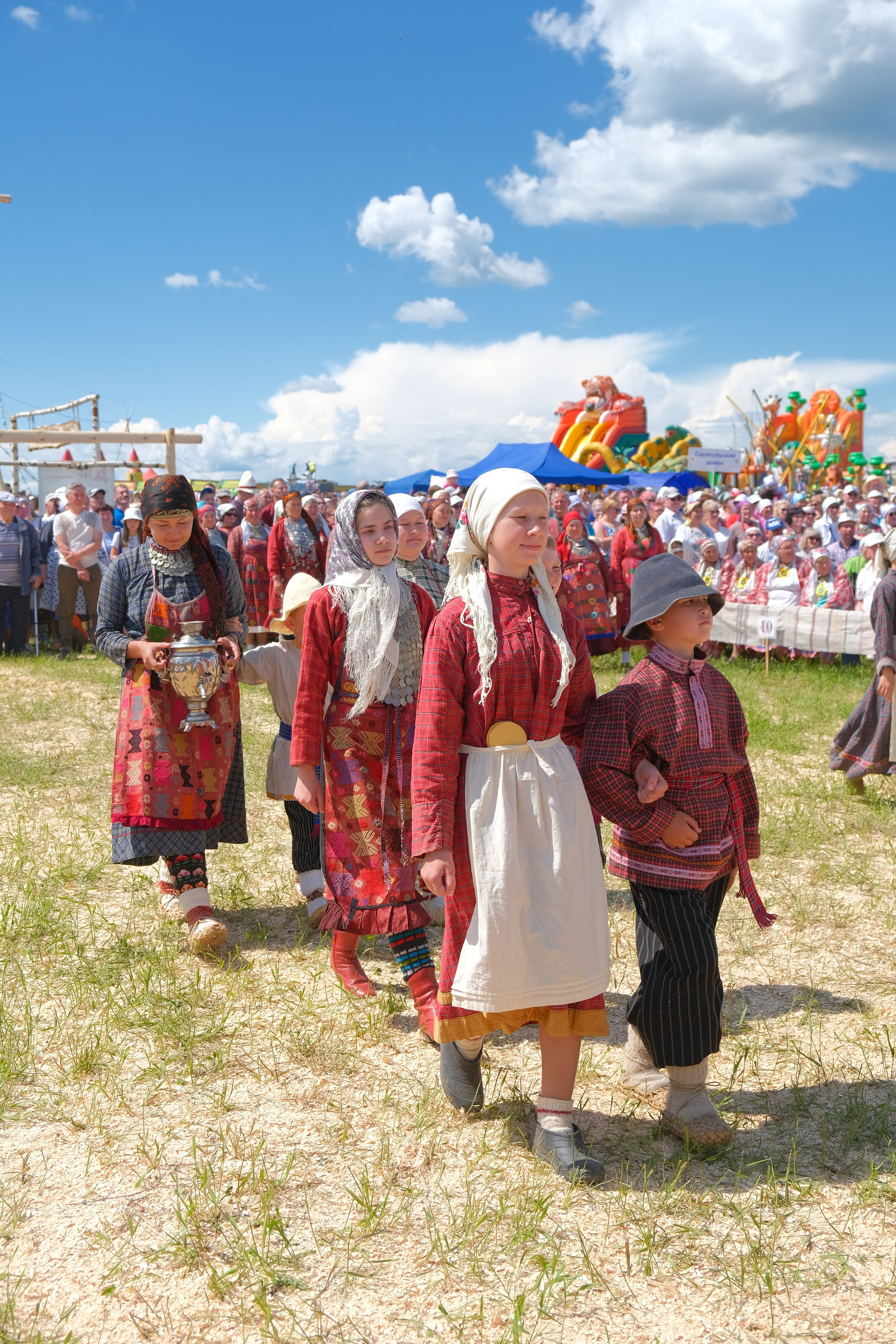 Удмуртский национальный праздник «Гербер». 2022. Максим Егоров, г. Ижевск. Репортажная, предметная съёмка и фуд-фотография