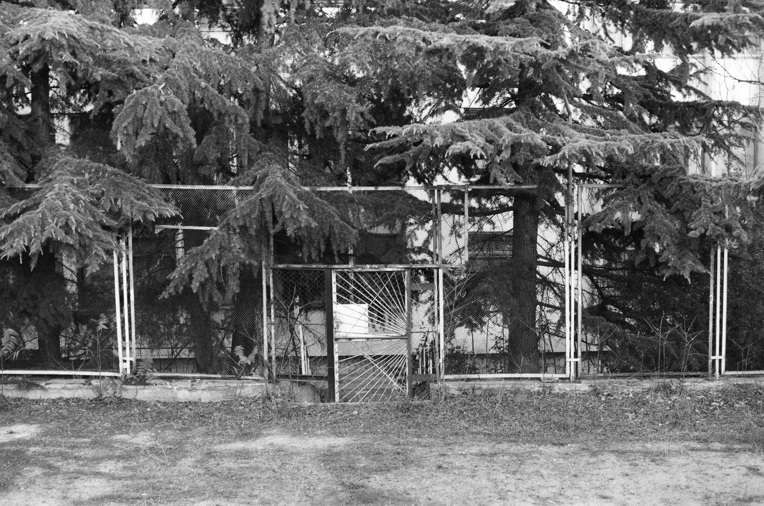 I o u // ukraine, crimea II. EVER EXPOSED