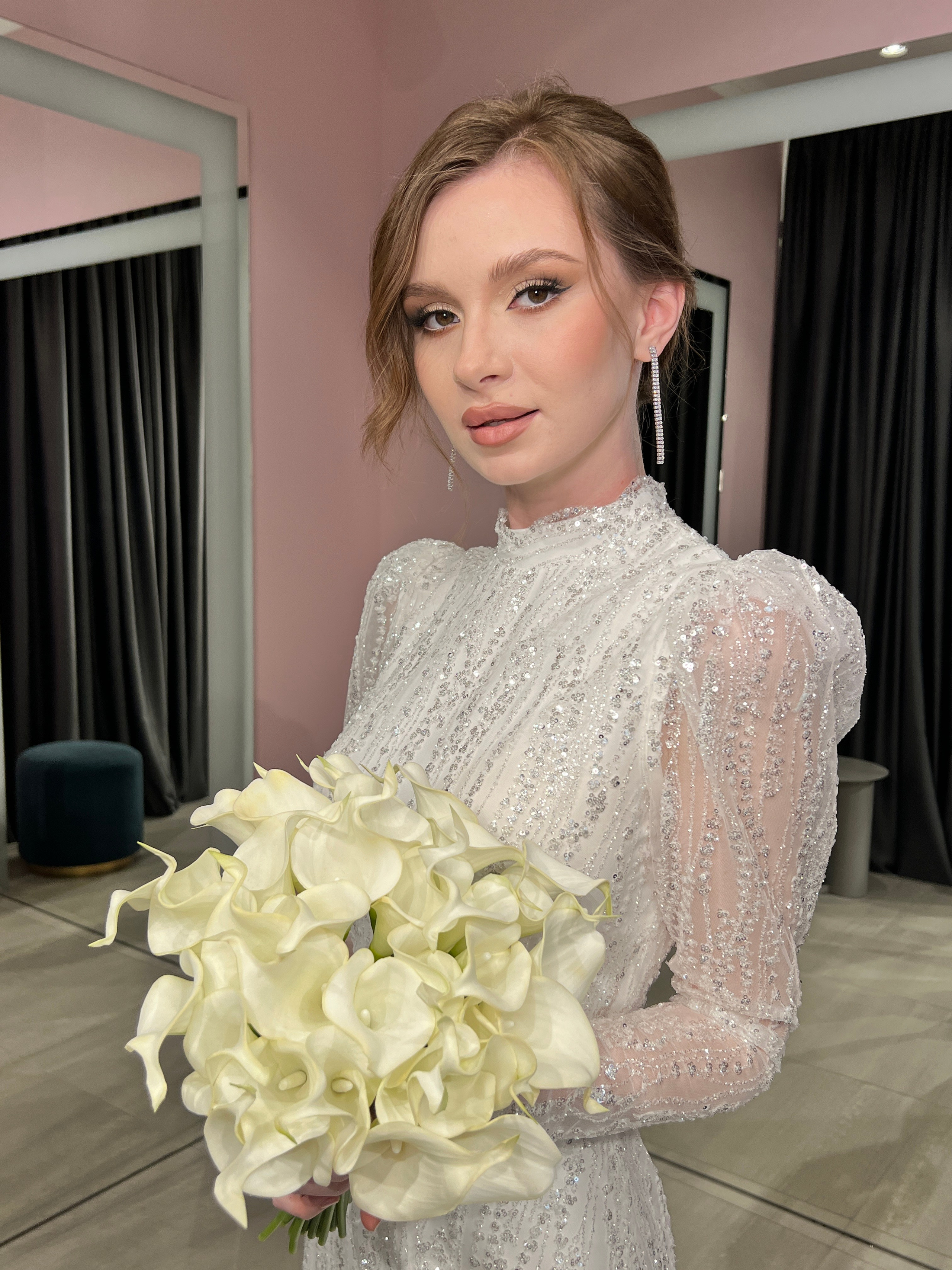 Свадебные образы. Свадебный стилист по прическам и макияжу в Ростове-на-Дону Даниэла Дар