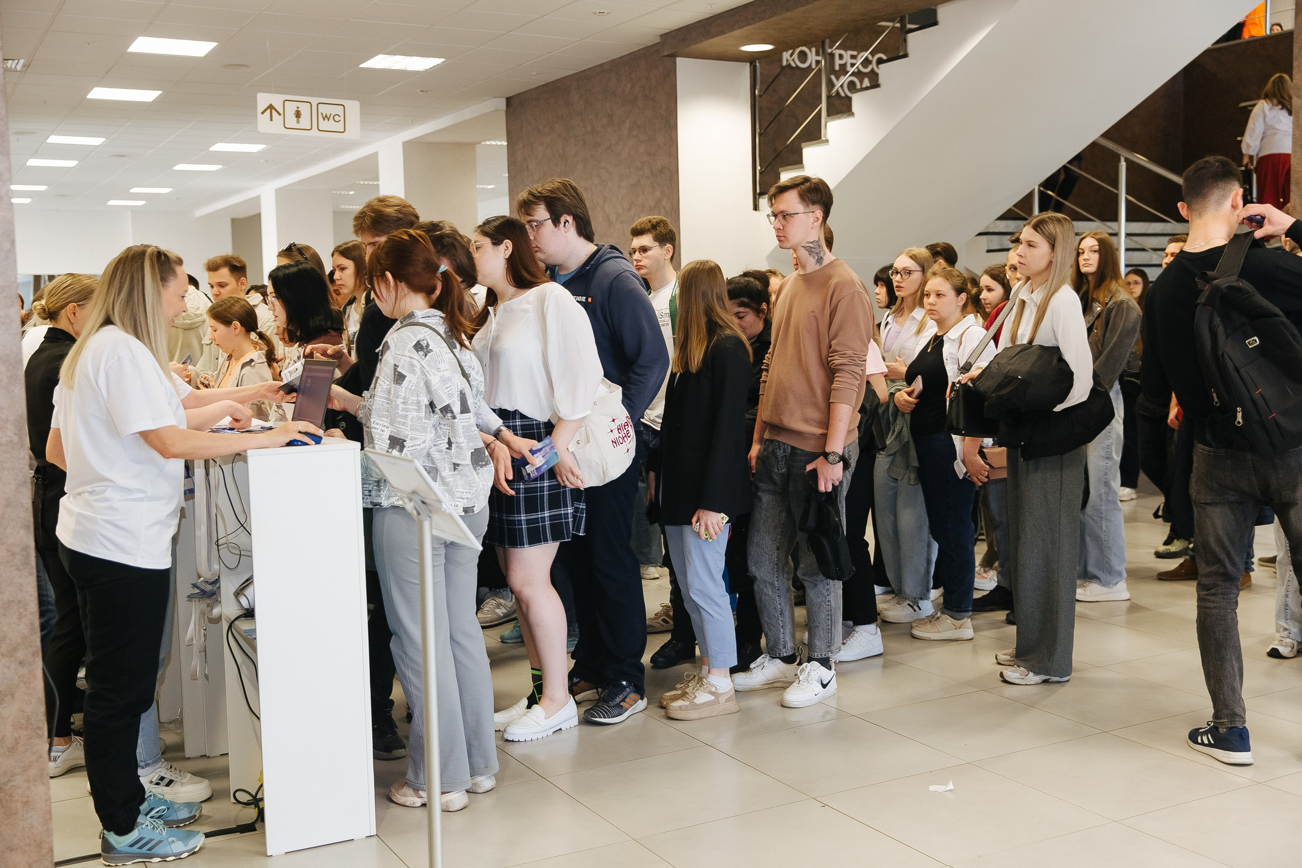 Сбер лекция по ИИ. Фотограф в Красноярске Любовь Малеева