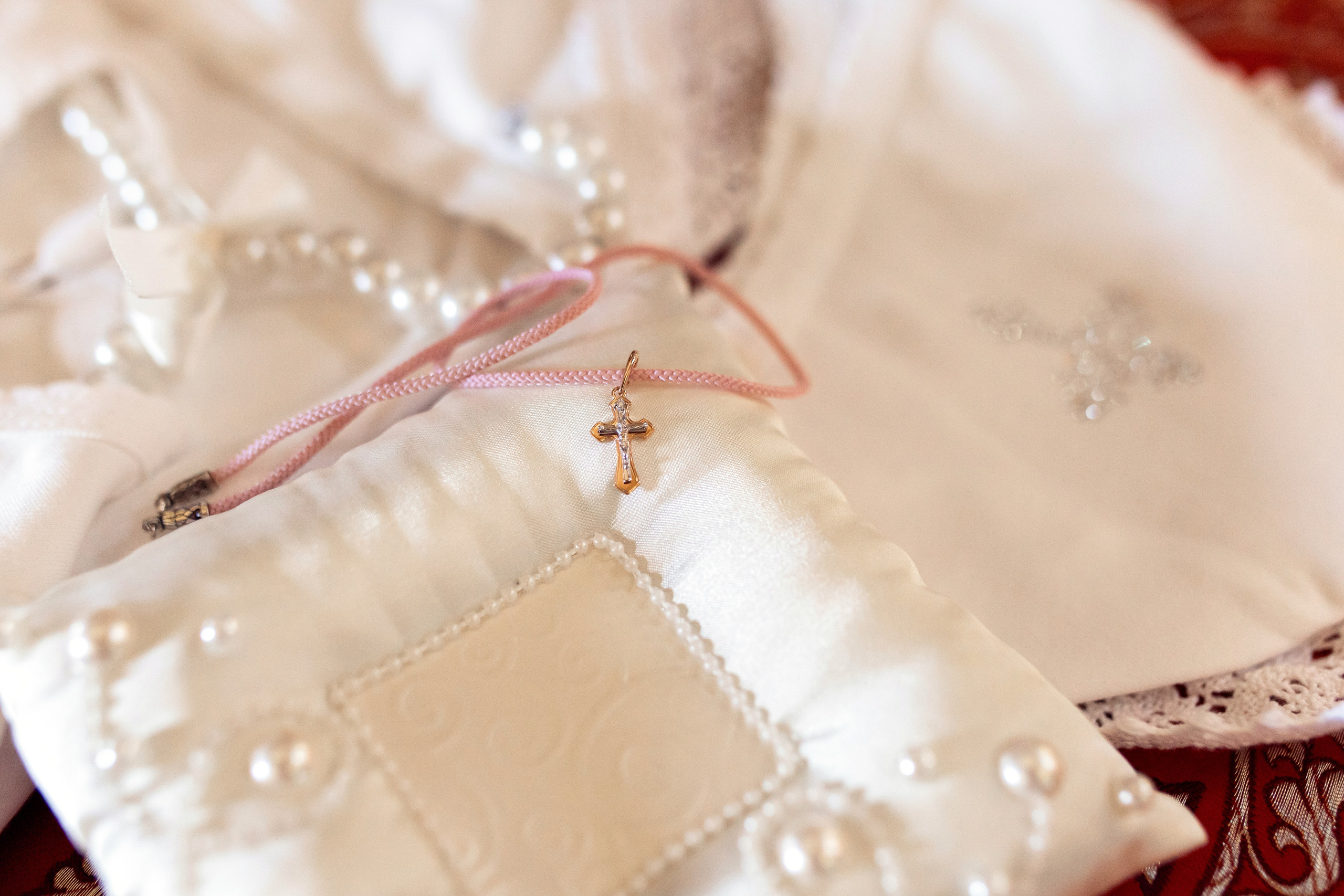 Крещение в Храме Веры, Надежды, Любови и матери их Софии. Профессиональный фотограф в Москве и Мо Мария Шантарёва