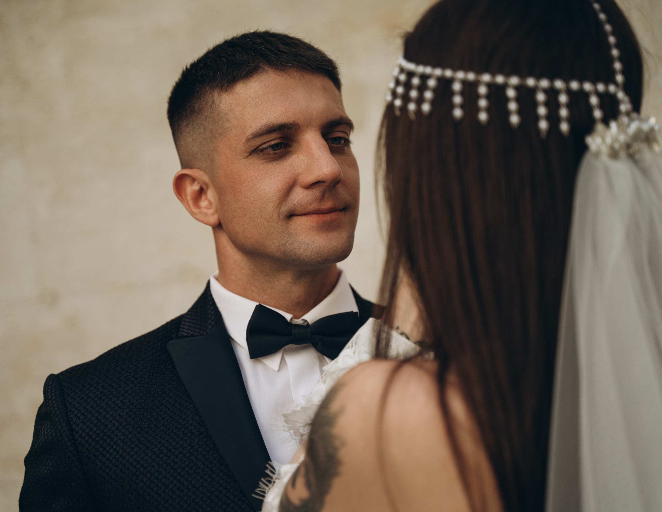 Mariage. Photographe à Nîmes — portraits doux, sincères et lumineux