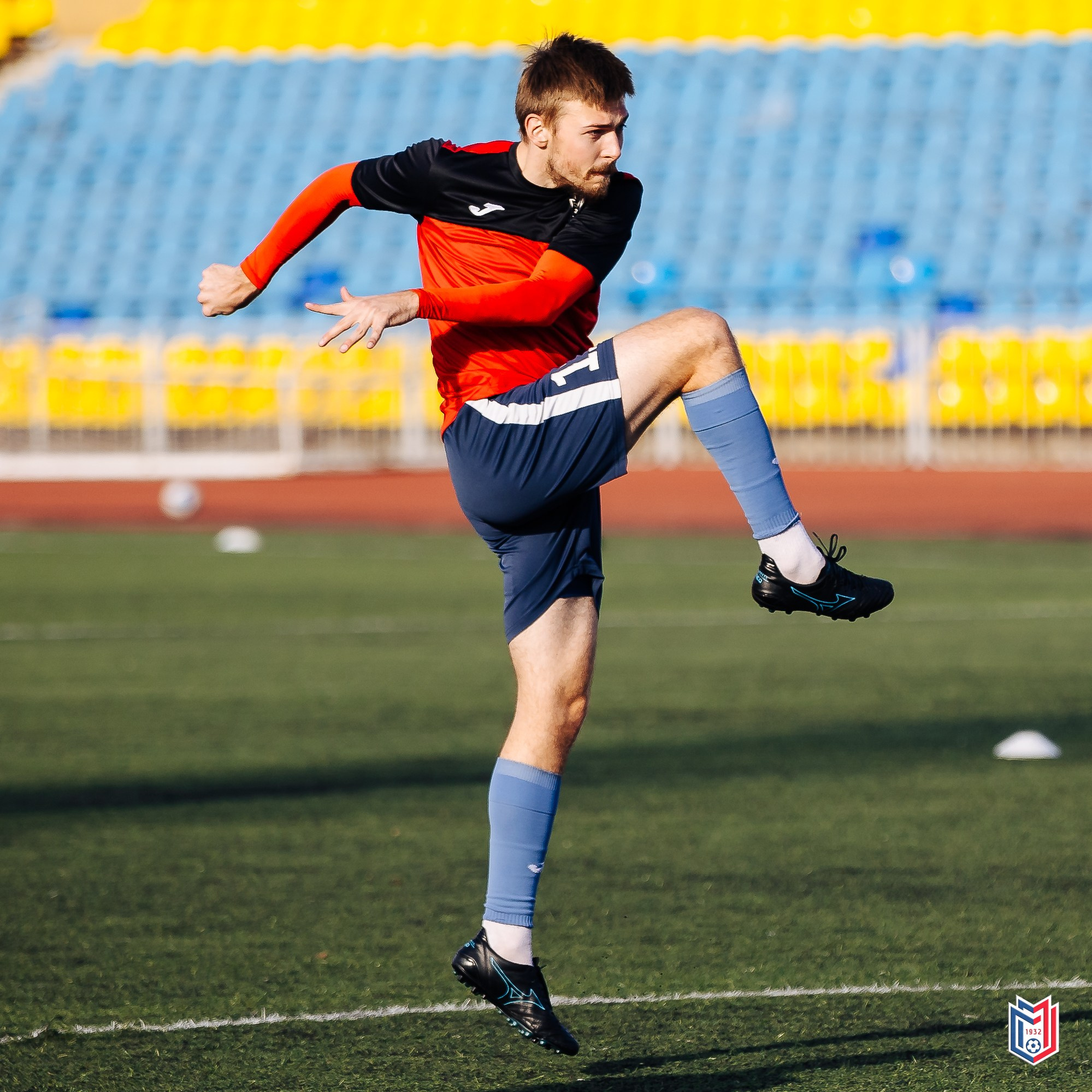 ФК «Металлург-Магнитогорск» — «СибГУФК Иртыш-2» // 21.09.24. Денис Прохоров Фотограф в г. Магнитогорск