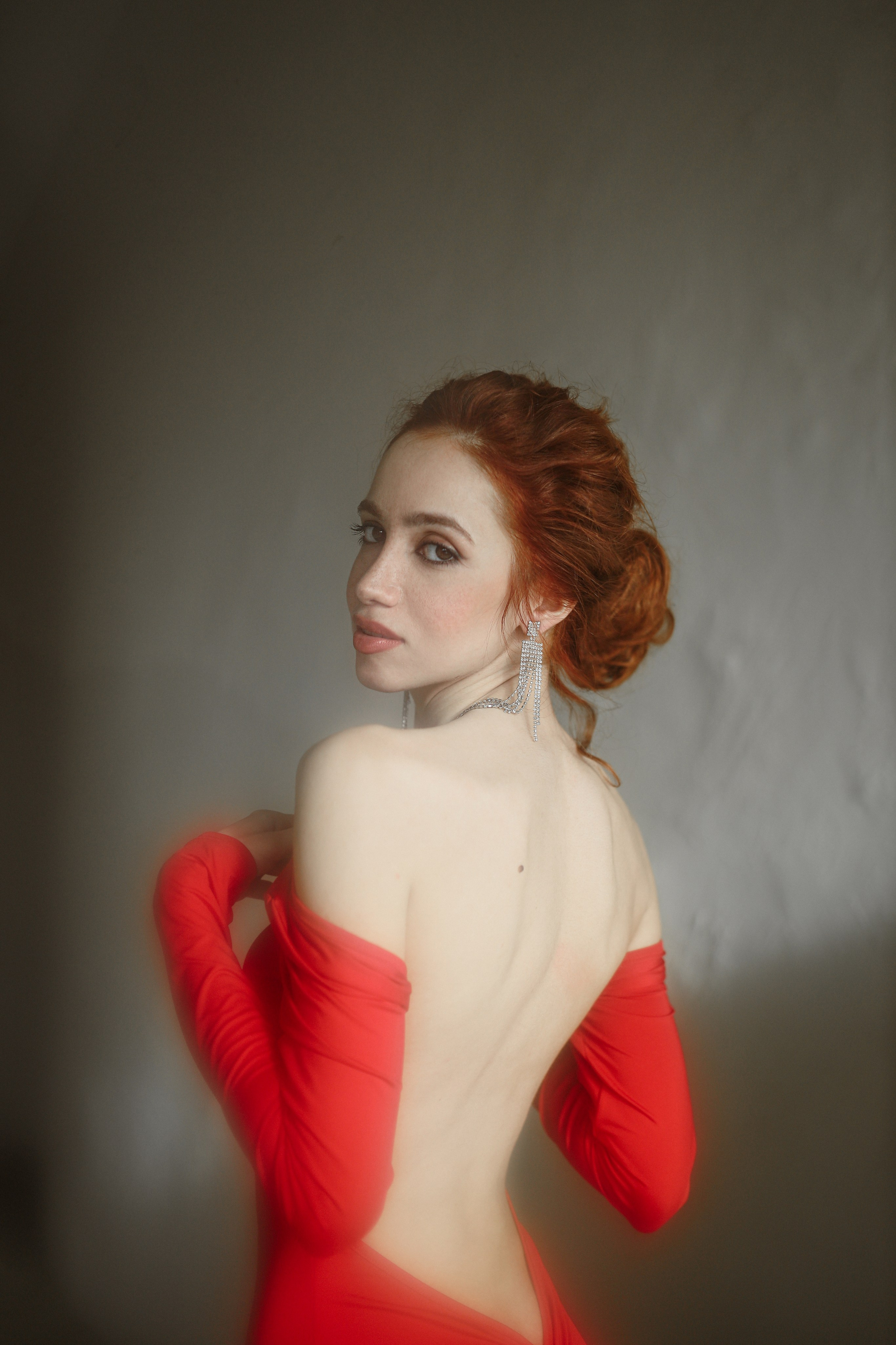 Фотосессия в красном платье. Свадебный и семейный фотограф в Абхазии Жанна Соснина