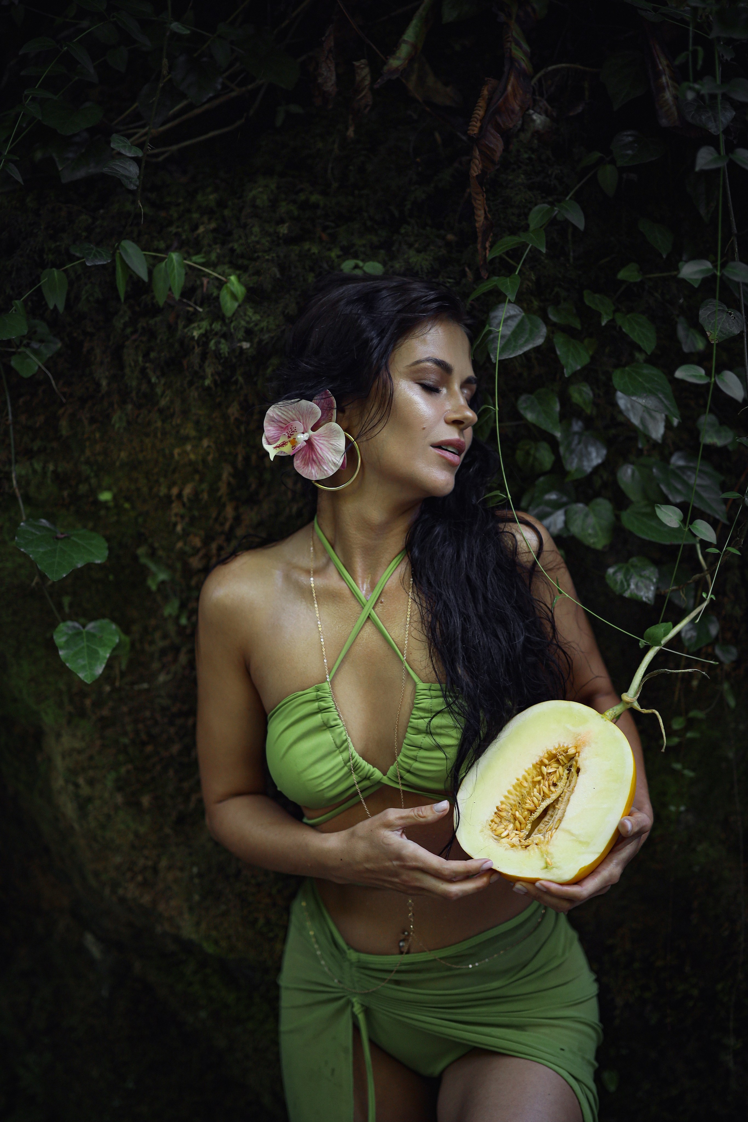 Фотосессия на Водопаде. Абхазия. Свадебный и семейный фотограф в Абхазии Жанна Соснина