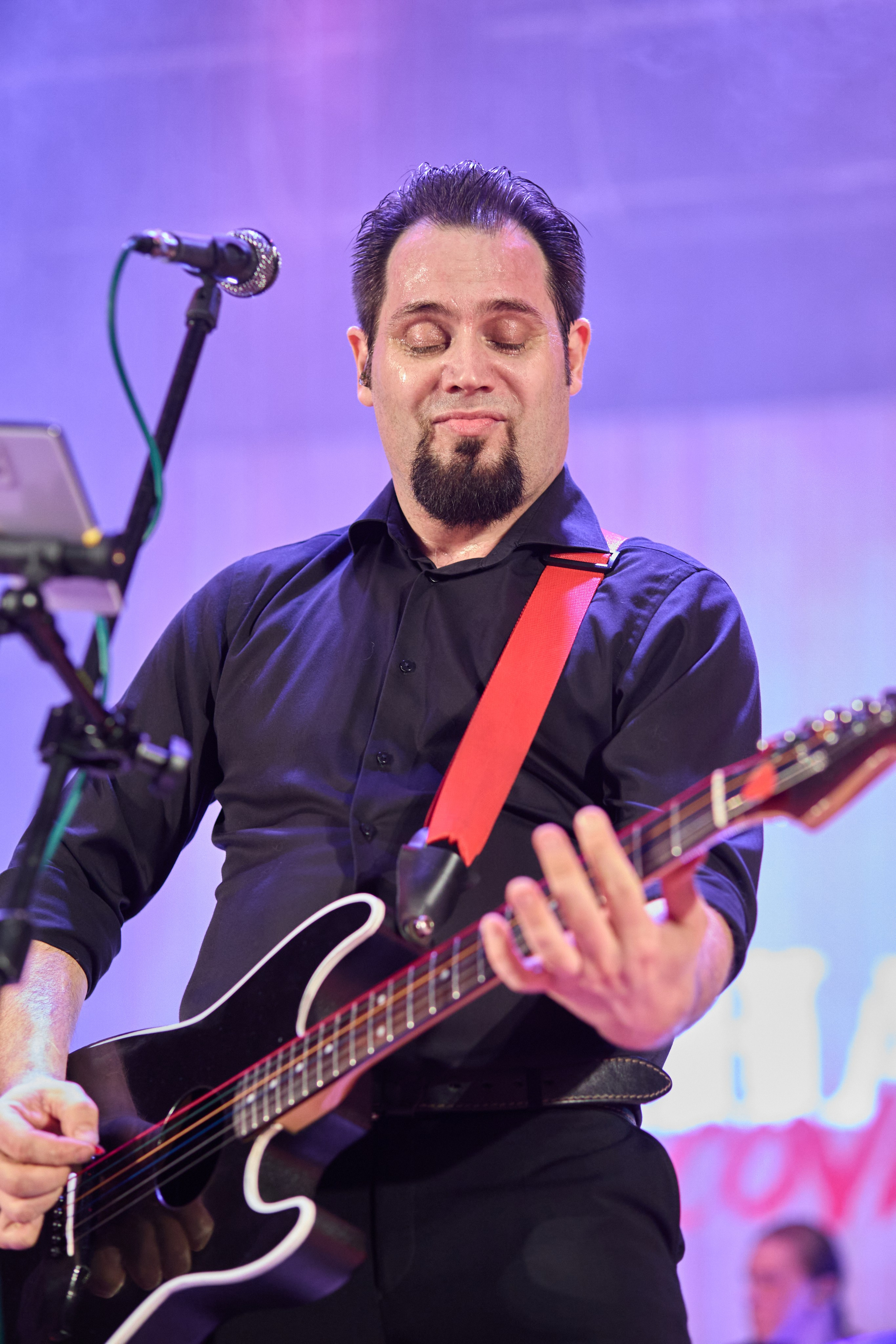 Гр. Ананас концерт 20.02.26. Фотограф видеооператор Пермский край, Пермь, Оса Руслан Саматов