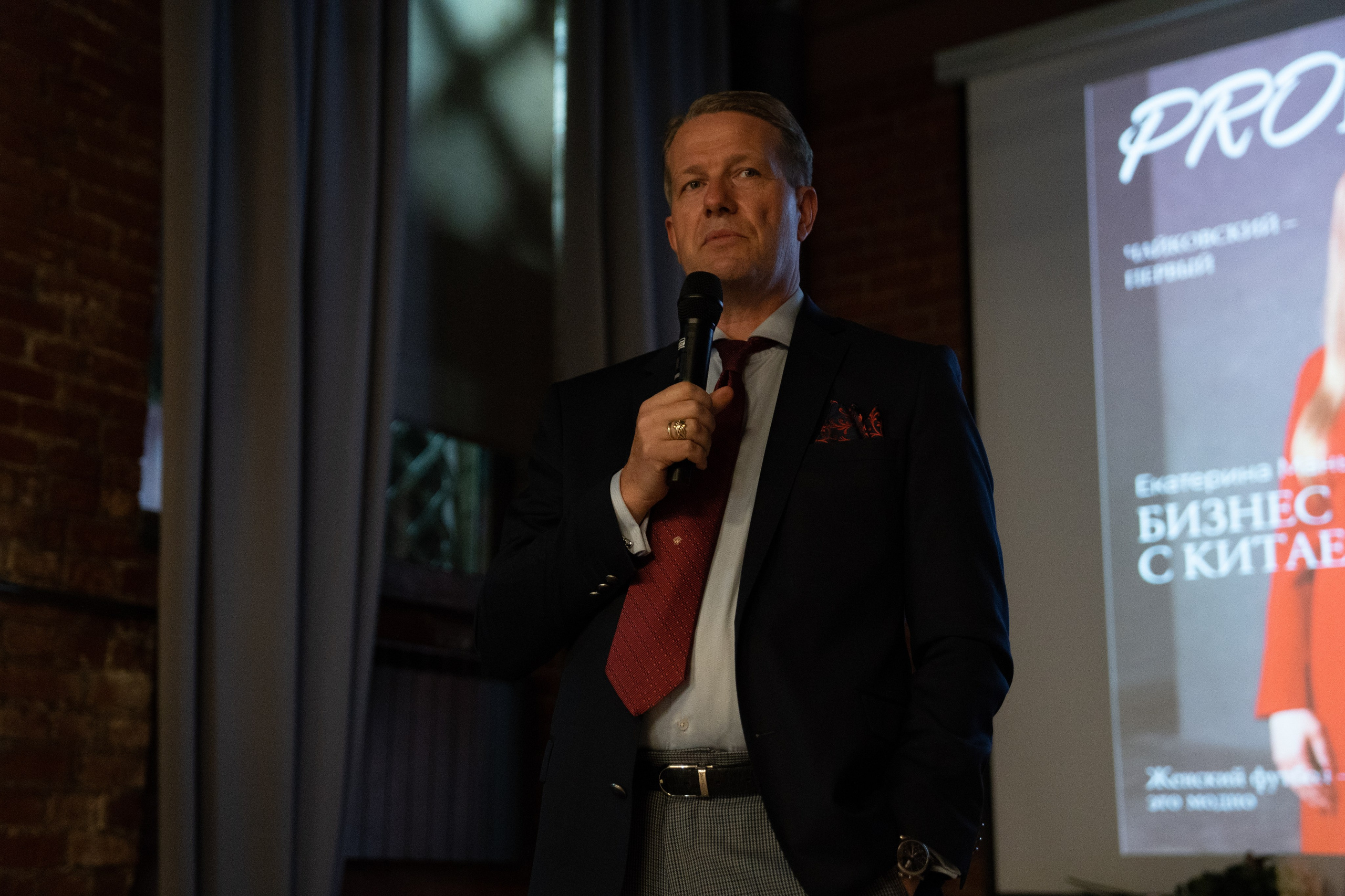 Репортажная съемка. Репортажный, студийный и уличный фотограф