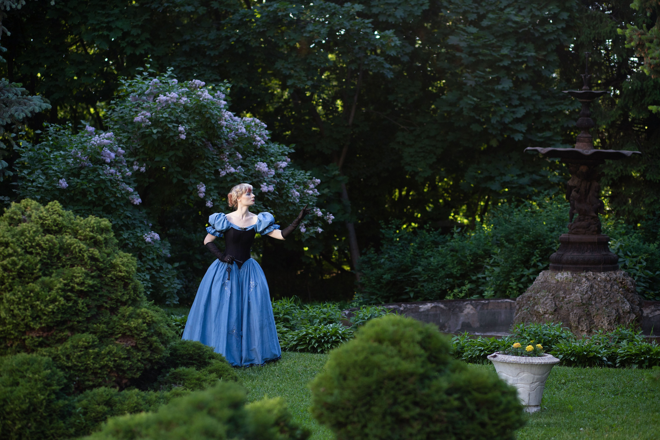 Таинственный сад. Художественная винтажная фотография