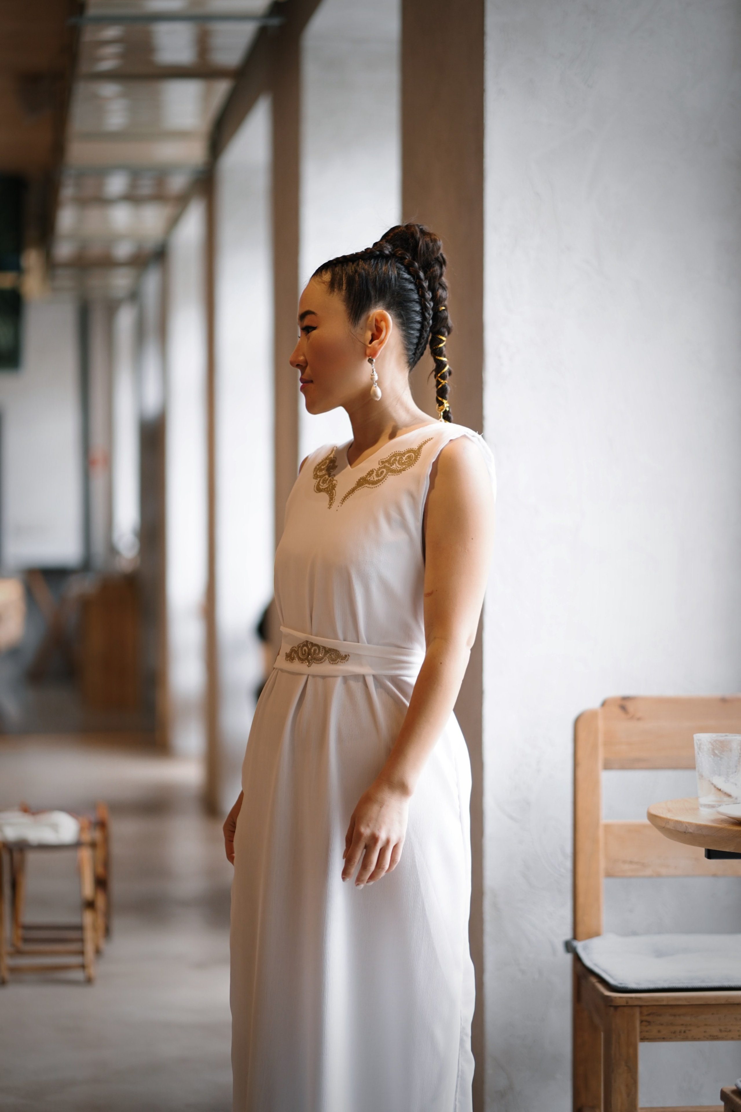 В ресторане Рерих. Выездной фотограф-видеограф в Республике Алтай Солоны Куюкова