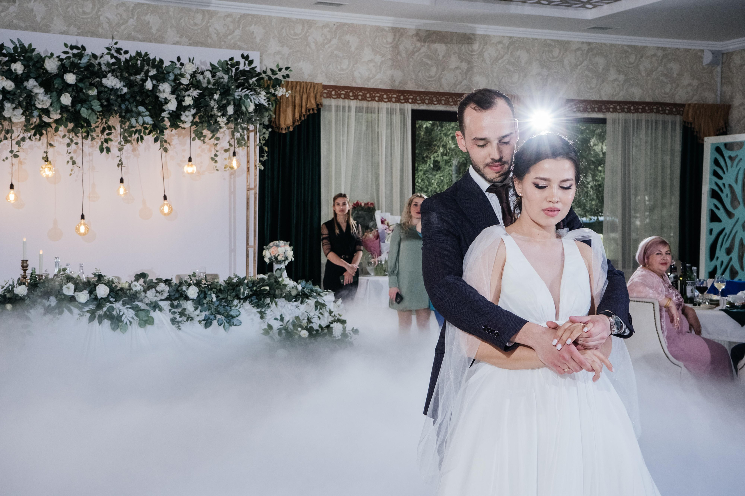 Свадебный день Владимира и Эллины. Свадебный фотограф в Новороссийске Александр Абрамян