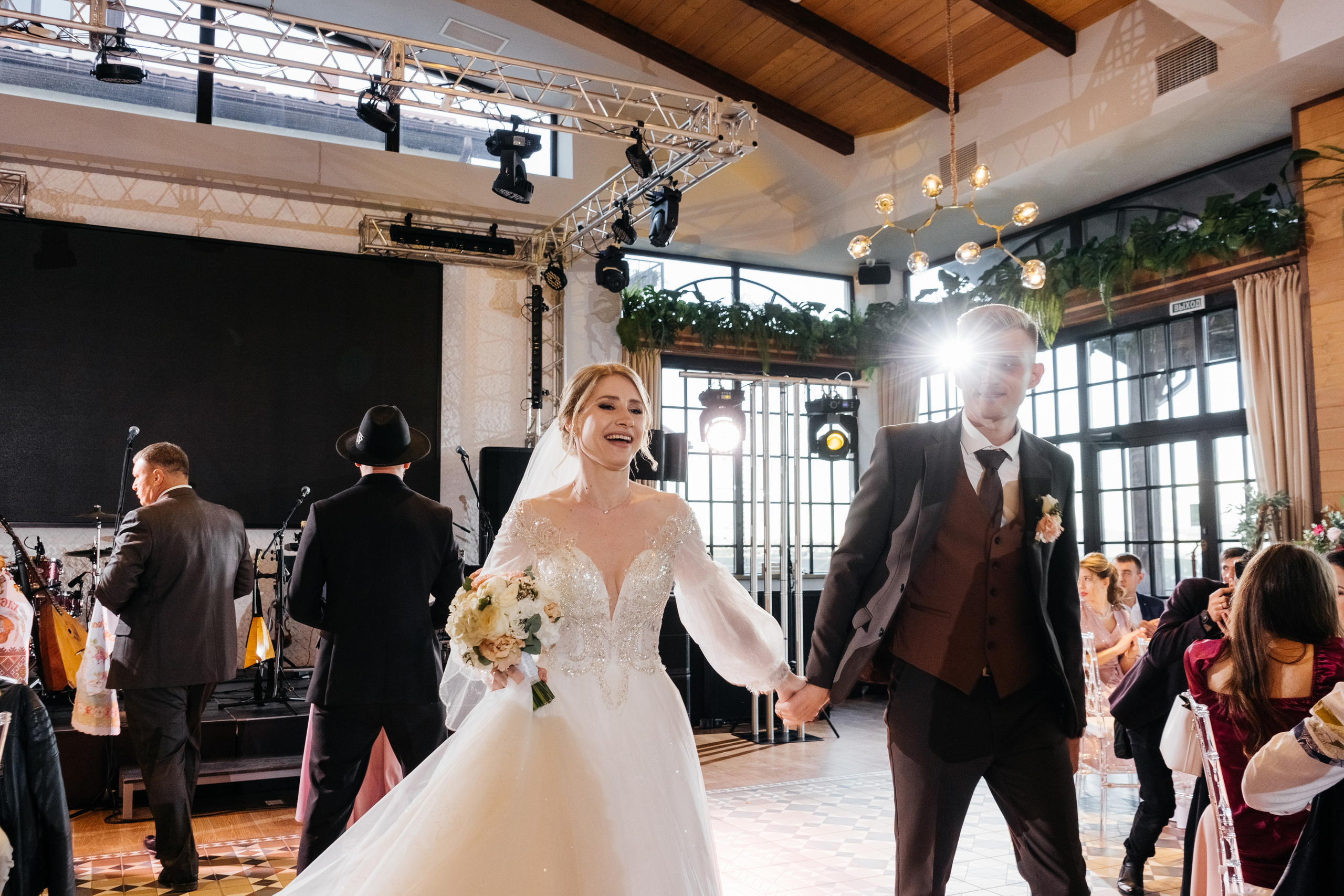 Свадебный фотограф в Новороссийске Александр Абрамян. Свадебный фотограф в Новороссийске Александр Абрамян