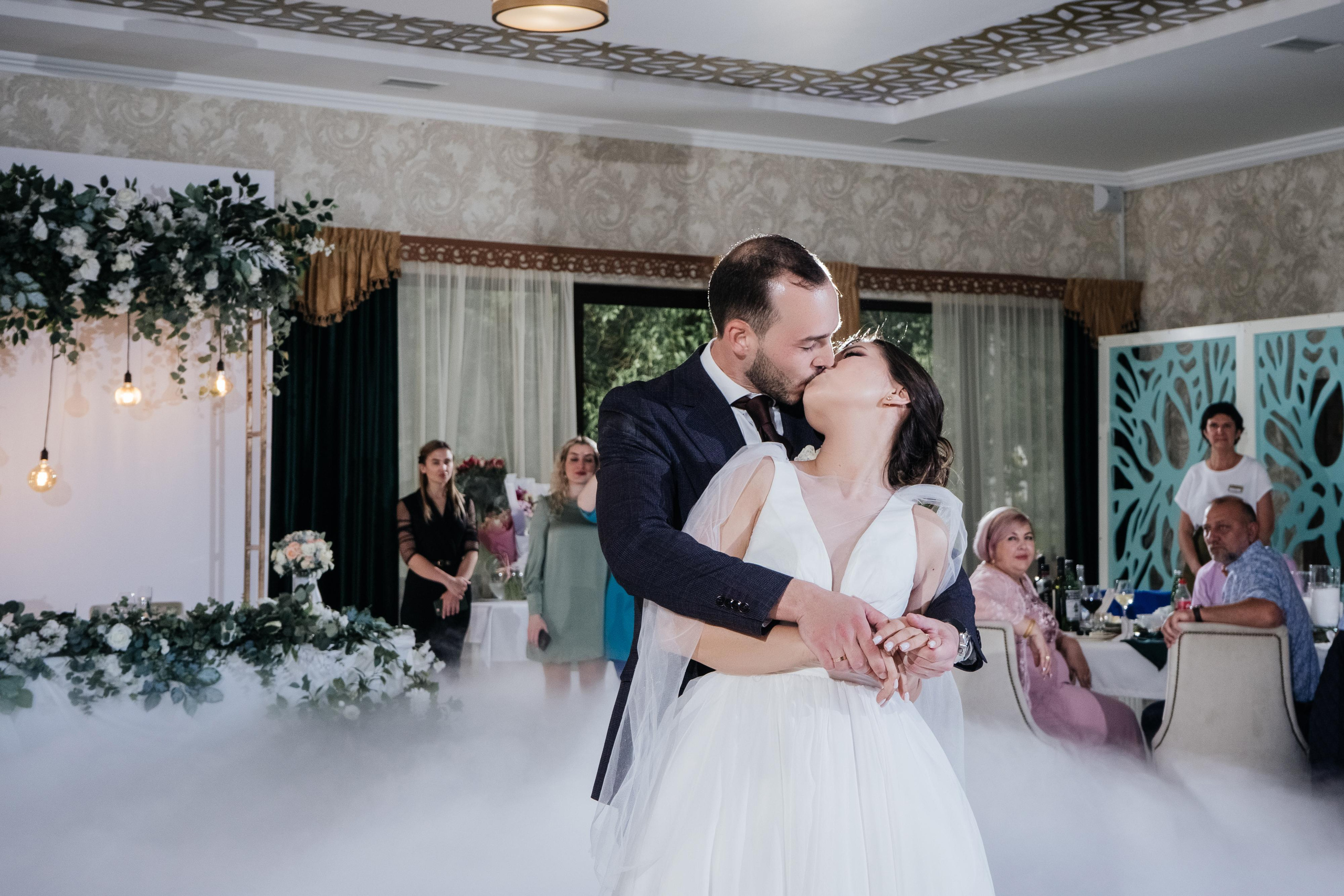 Свадебный день Владимира и Эллины. Свадебный фотограф в Новороссийске Александр Абрамян