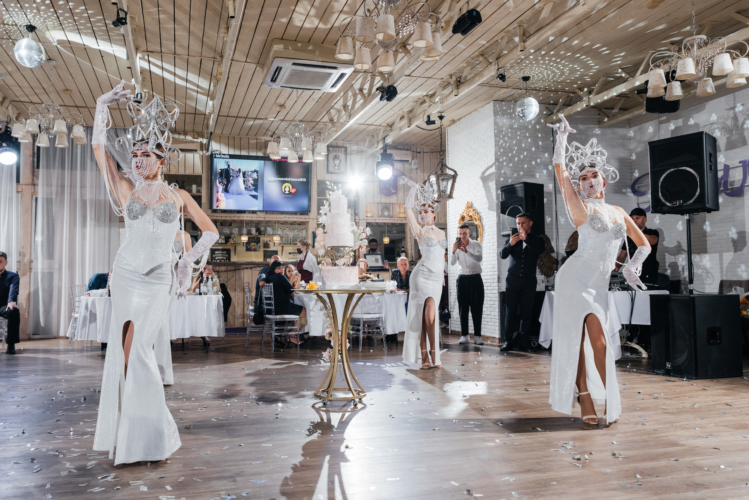 Свадебный торт