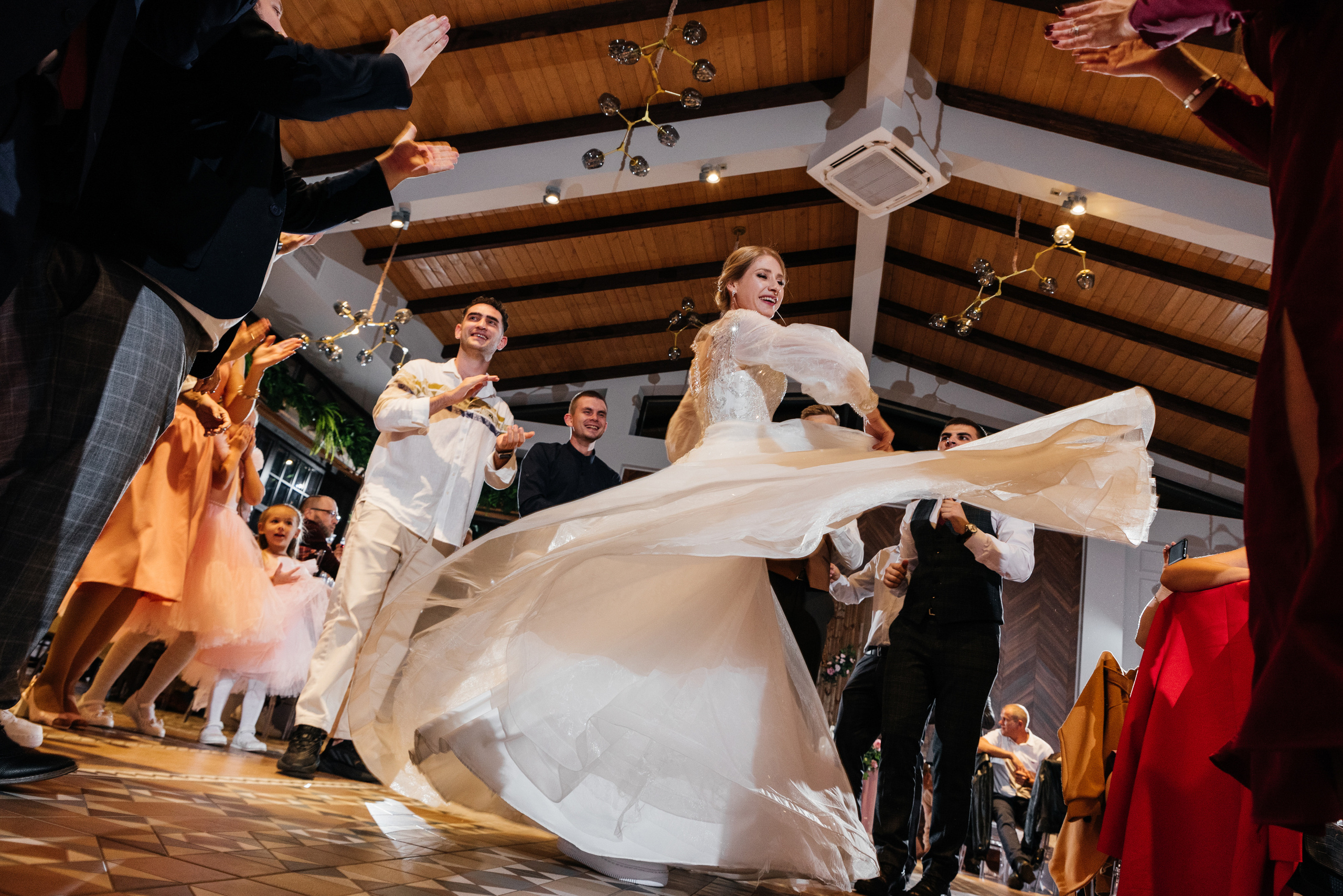 Свадебный фотограф в Новороссийске Александр Абрамян. Свадебный фотограф в Новороссийске Александр Абрамян