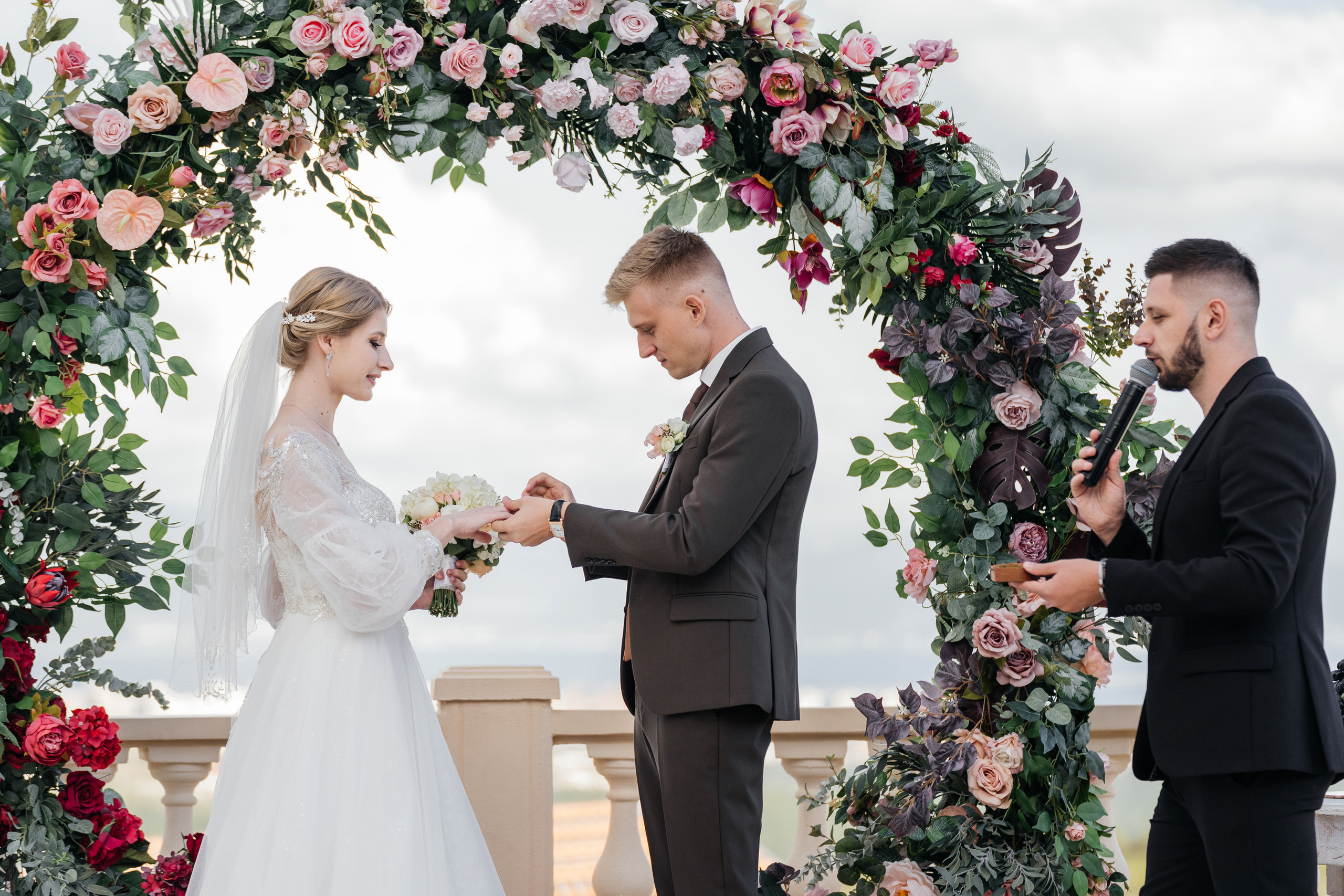 Свадебный фотограф в Новороссийске Александр Абрамян. Свадебный фотограф в Новороссийске Александр Абрамян