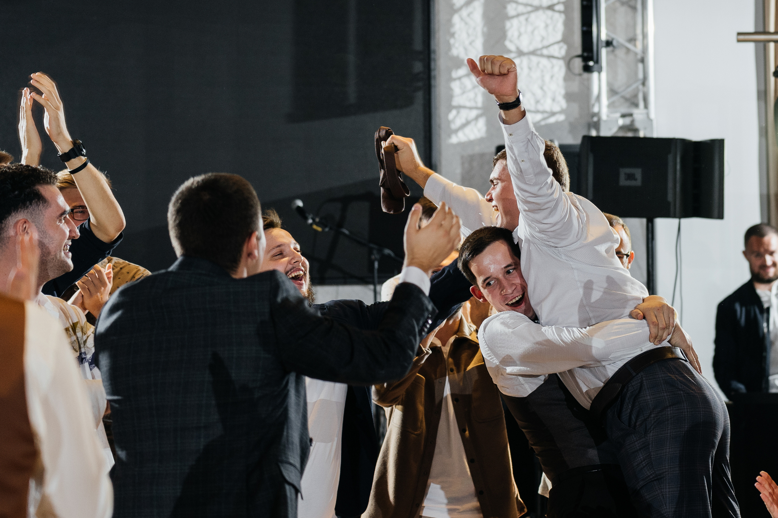 Свадебный фотограф в Новороссийске Александр Абрамян. Свадебный фотограф в Новороссийске Александр Абрамян