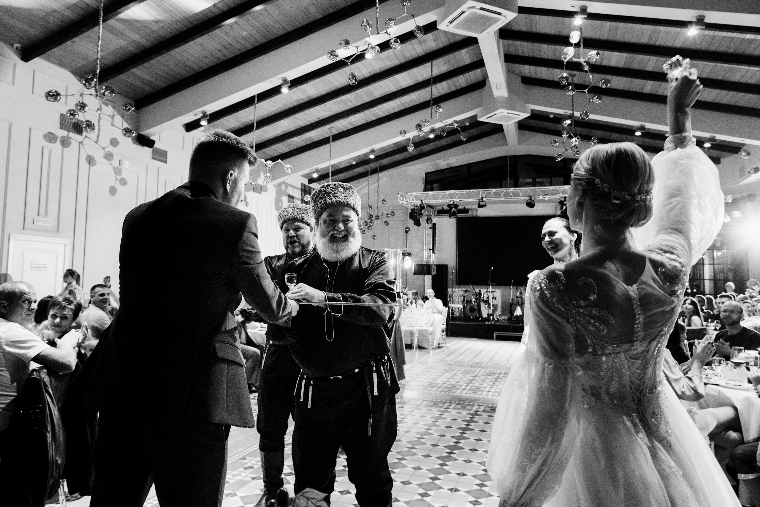 Свадебный фотограф в Новороссийске Александр Абрамян. Свадебный фотограф в Новороссийске Александр Абрамян