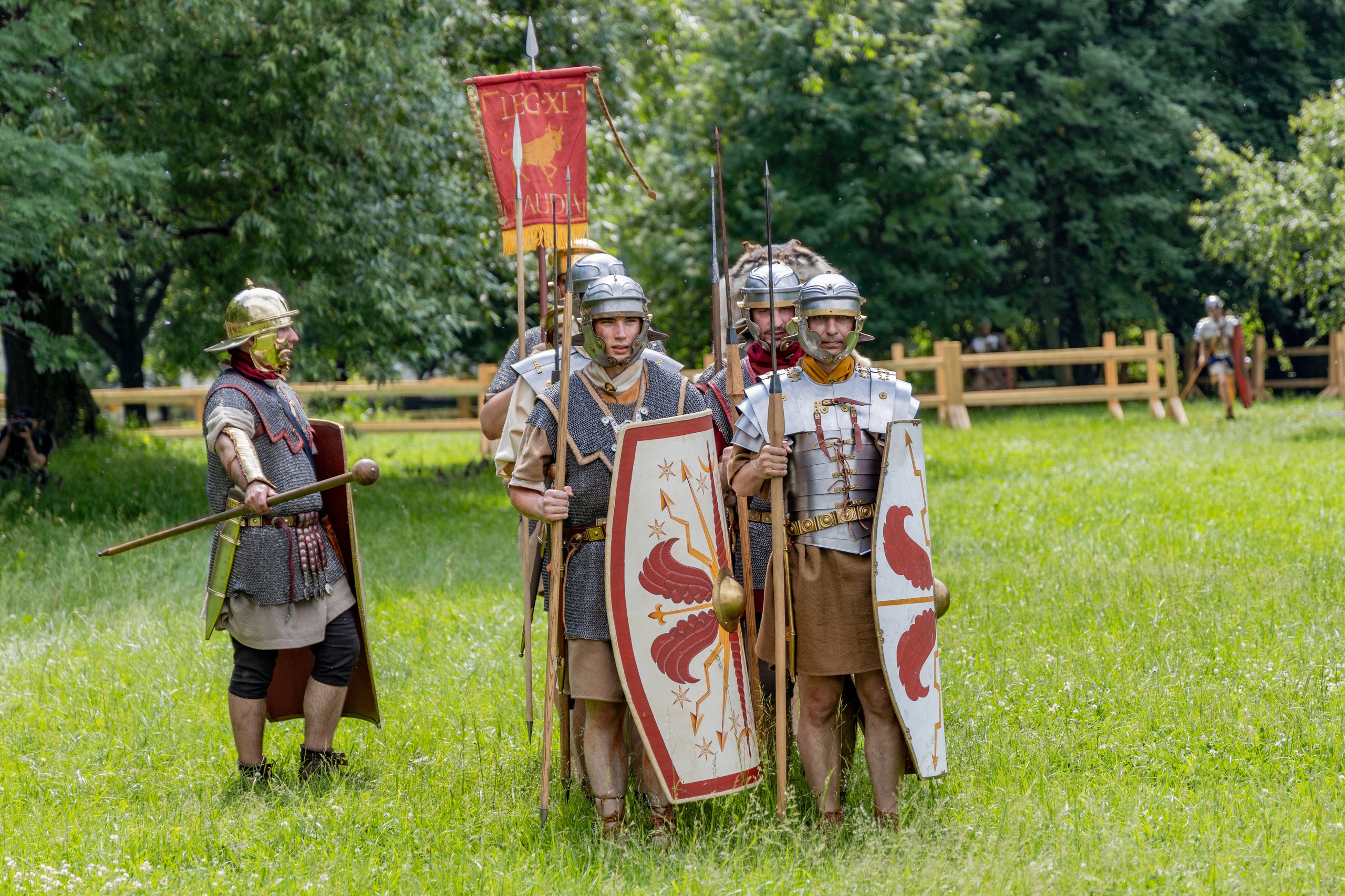 Времена и эпохи 2024. Ростокинский акведук. Площадка Античность. Репортажный, семейный и студийный фотограф в Москве Демин Алексей