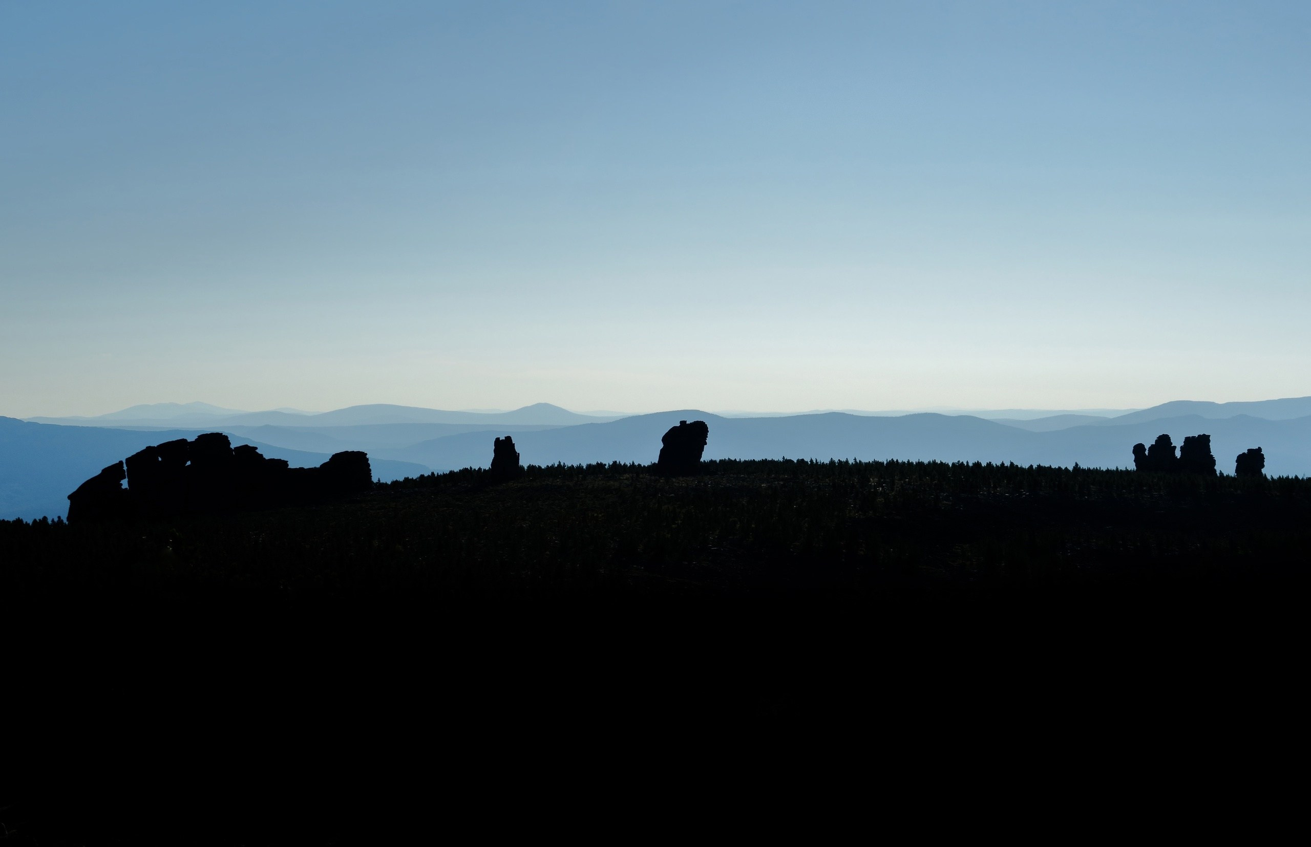 Кутурчинское белогорье, Манские столбы, гора Баян, гора Алат, река Мана. Фото на документы в Красноярске