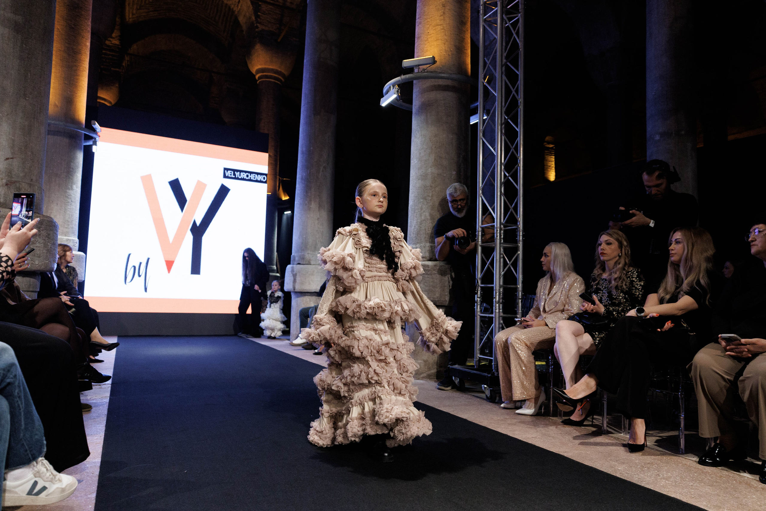 IFB-показ. About