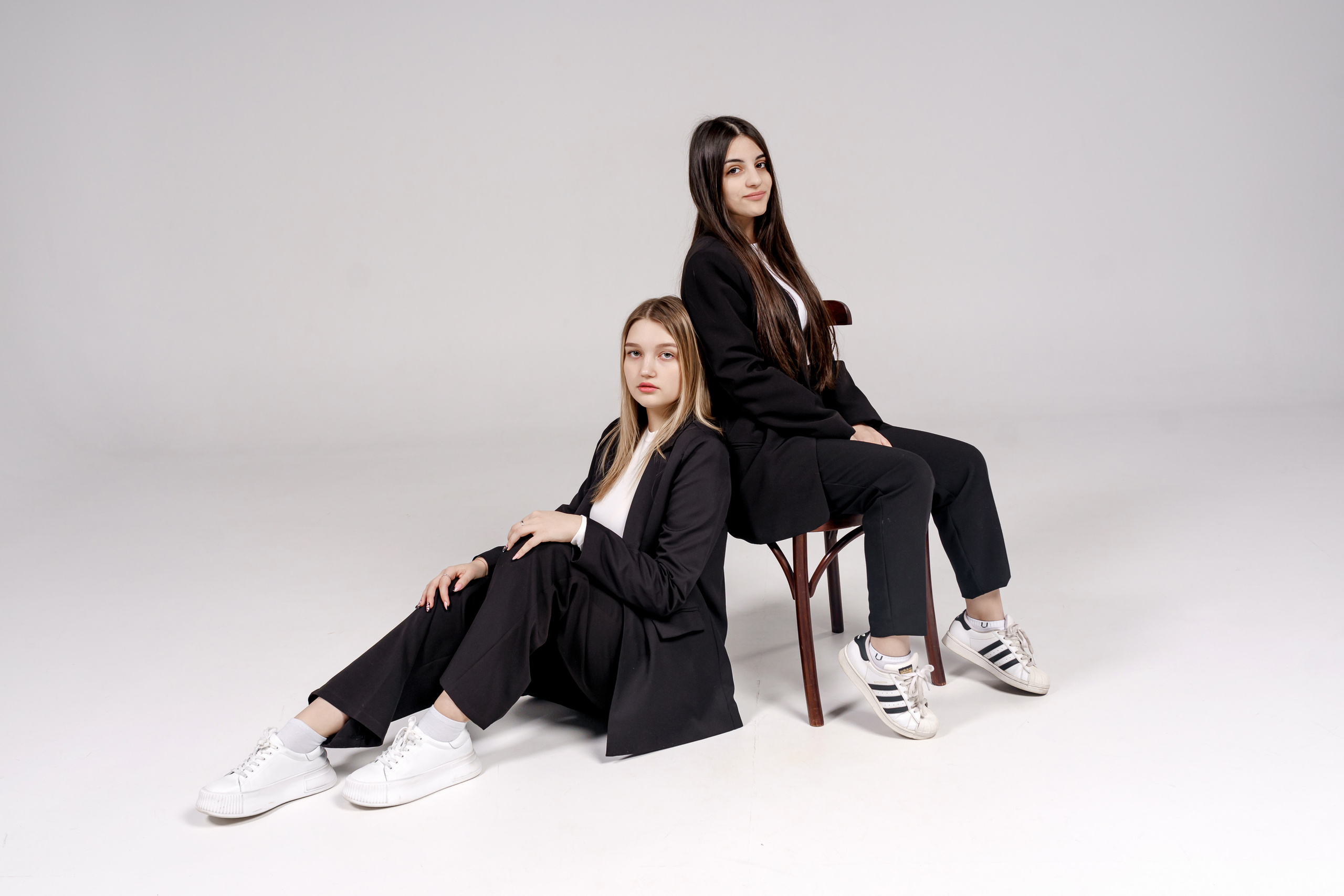 Выпускные альбомы Красноярск. Фотограф Ким Наталья в Красноярске